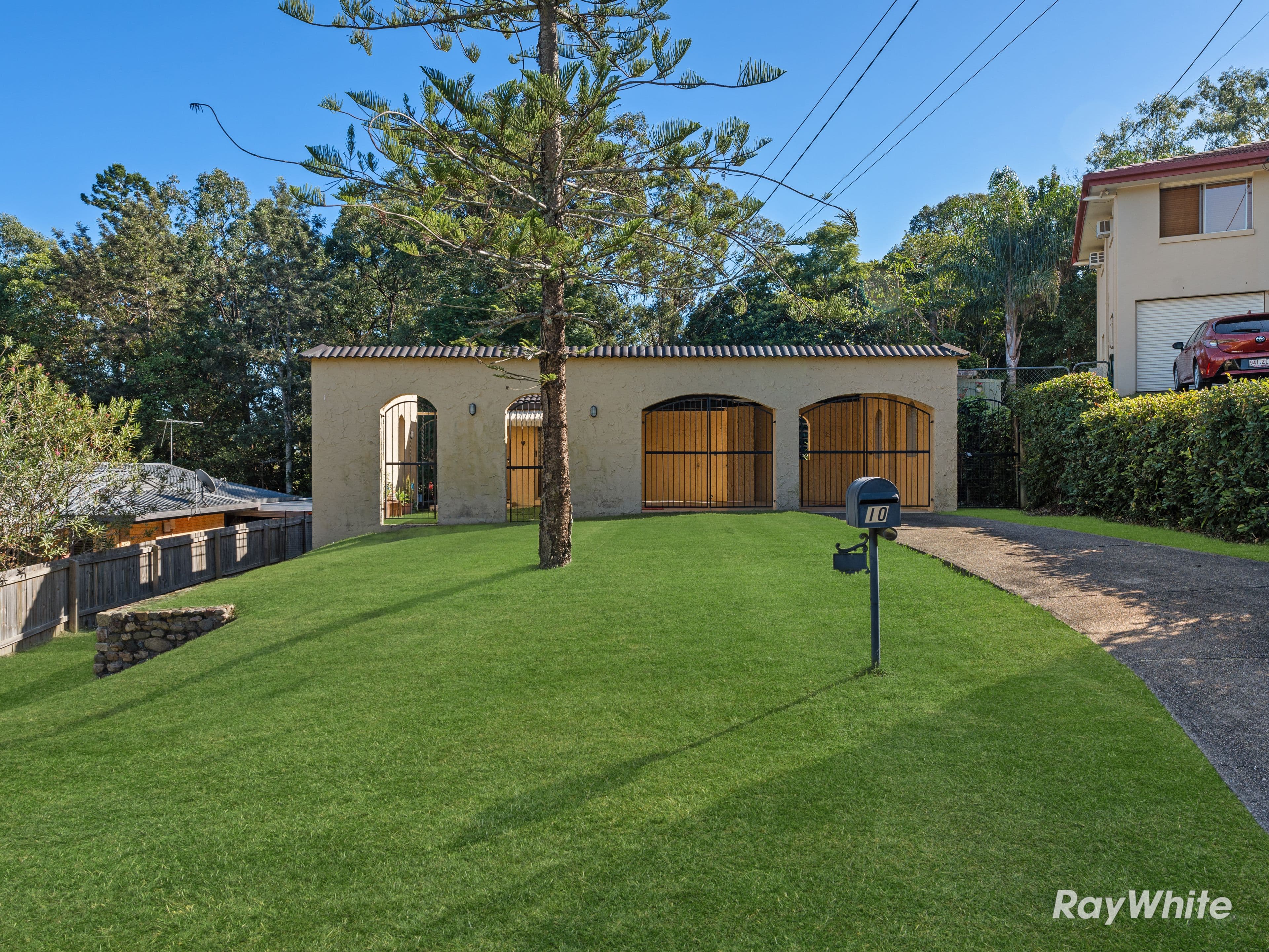 10 Portley Street, Bundamba QLD 4304, Bundamba - Image 1