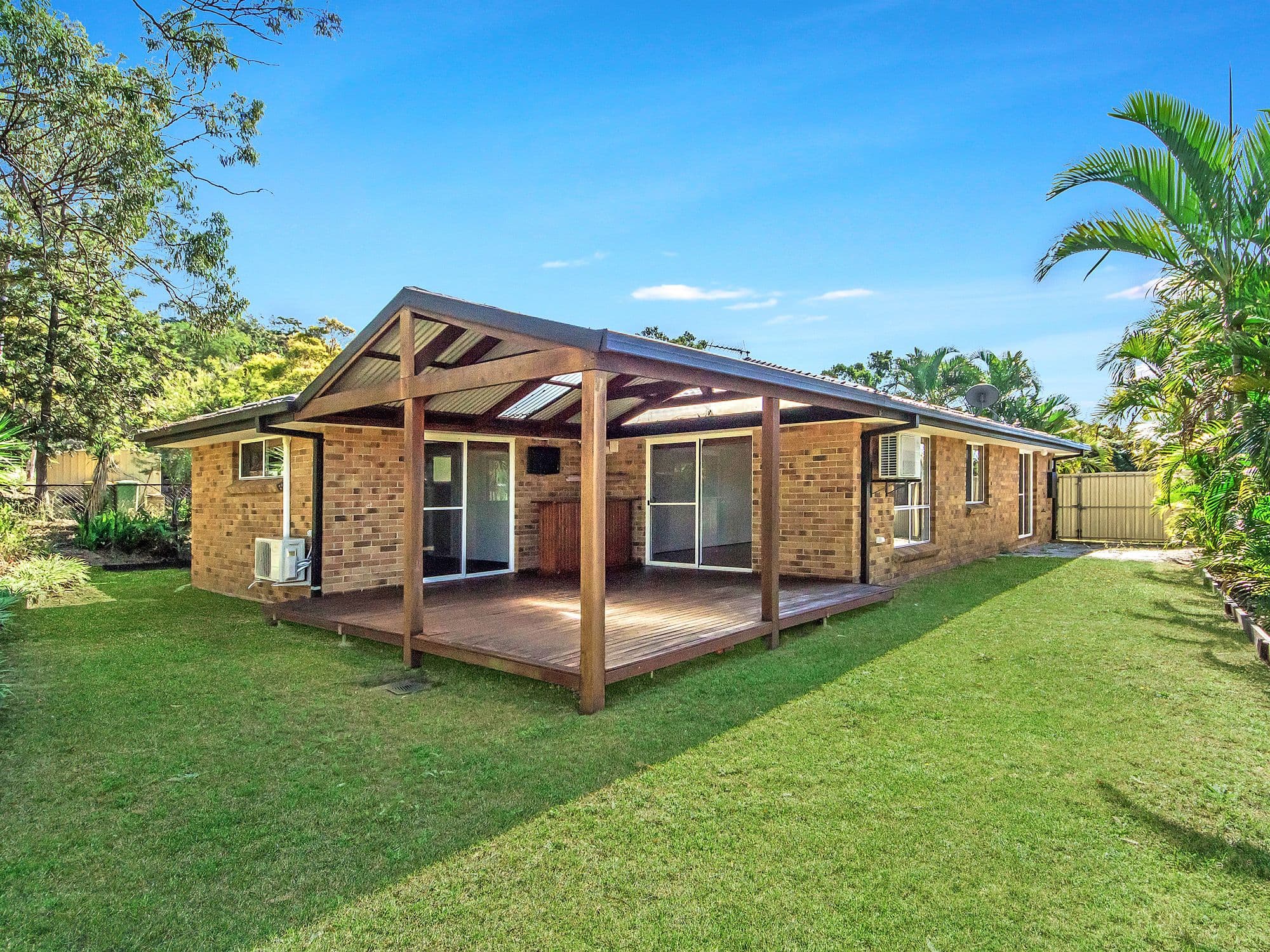4 Western Way, Oxenford QLD 4210, Oxenford - Image 1