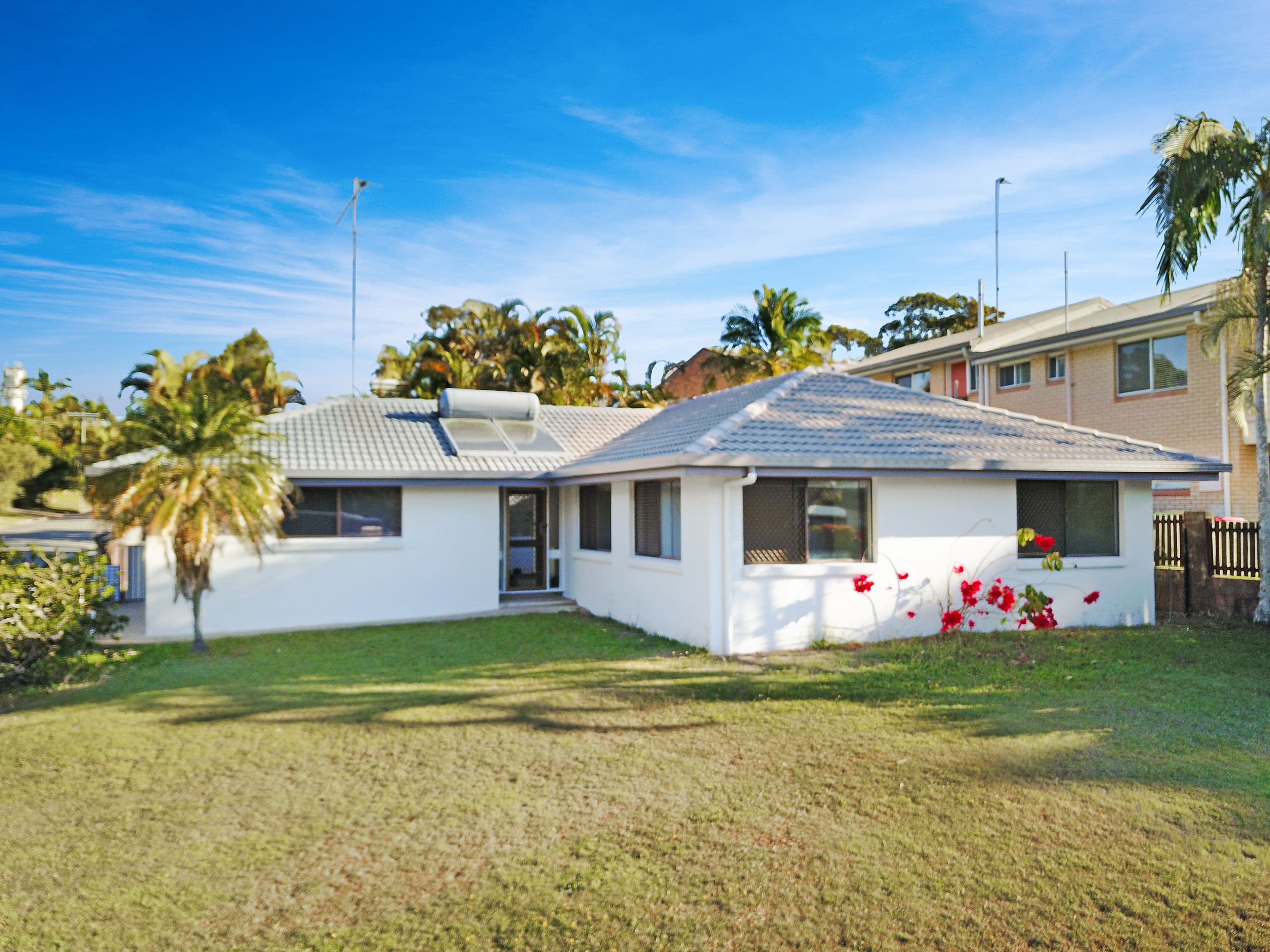 4 Furlong Drive, Moffat Beach QLD 4551, Moffat Beach - Thumbnail 2