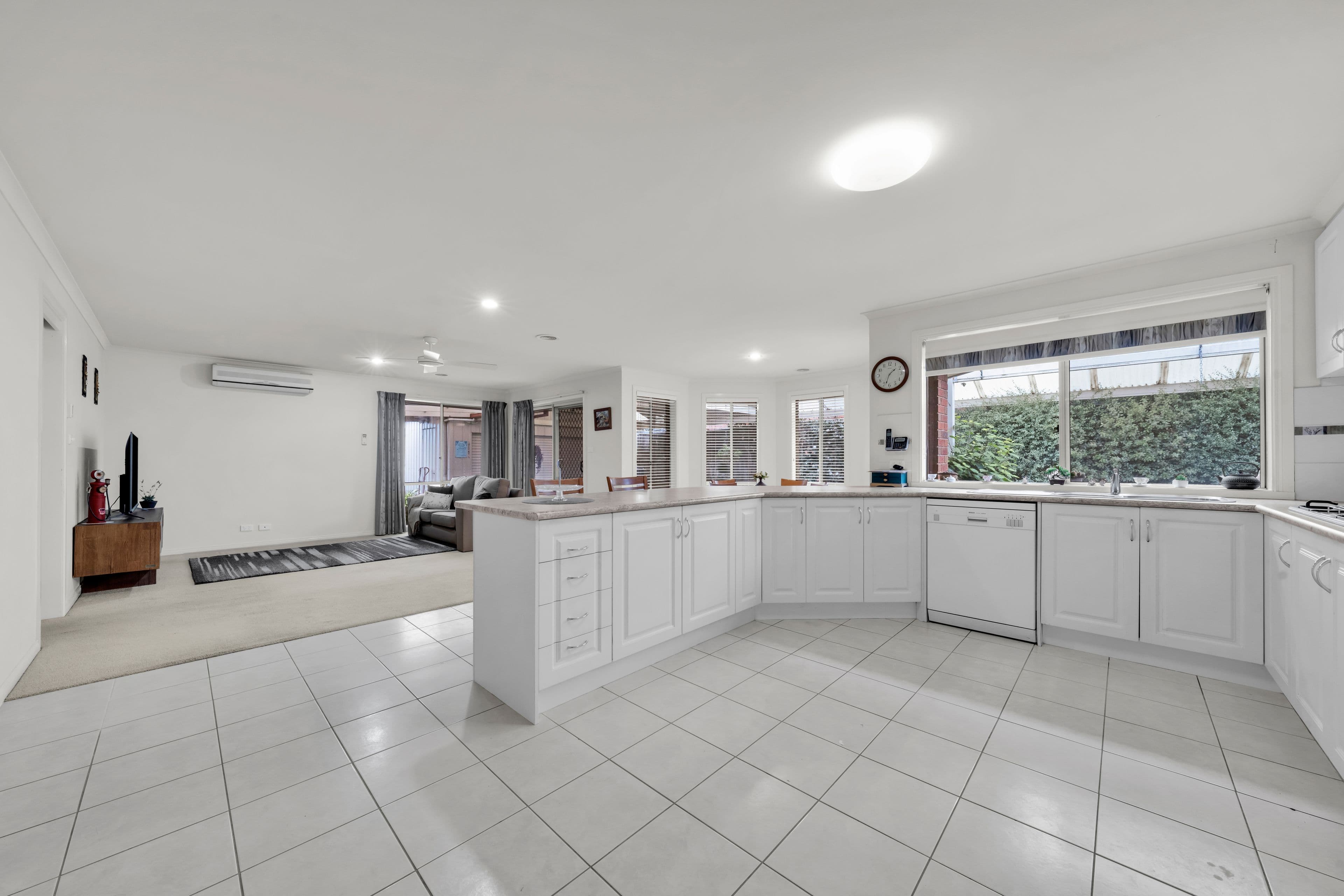 27 Balinga Drive, Skye VIC 3977, Skye - Thumbnail 4