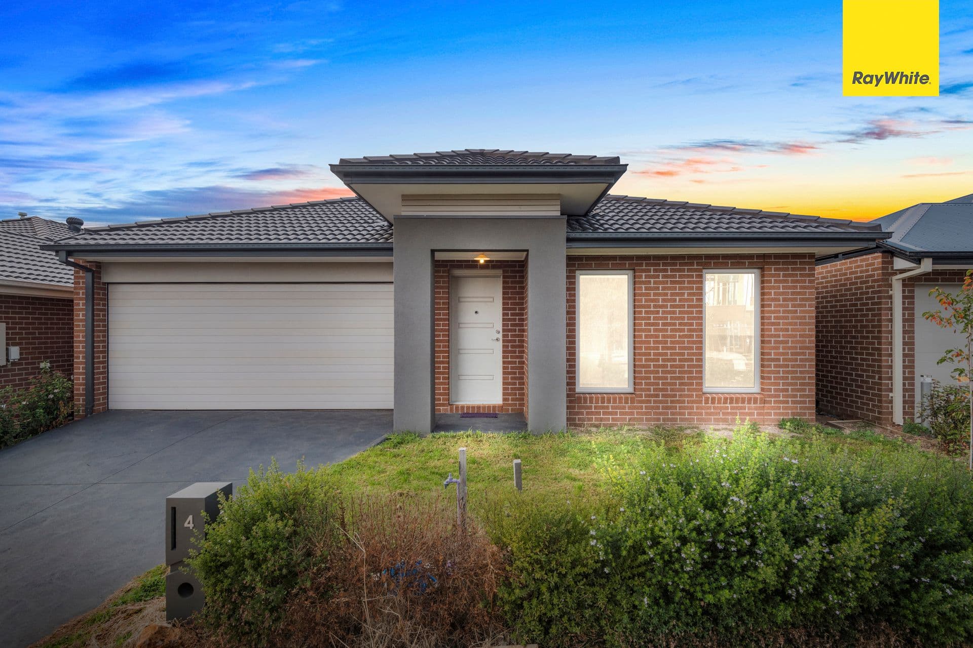 4 Slate Way, COBBLEBANK VIC 3338, Cobblebank - Image 1