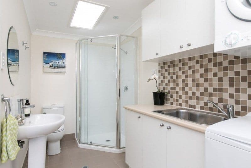 403 ERROR, Thirroul - Thumbnail 2