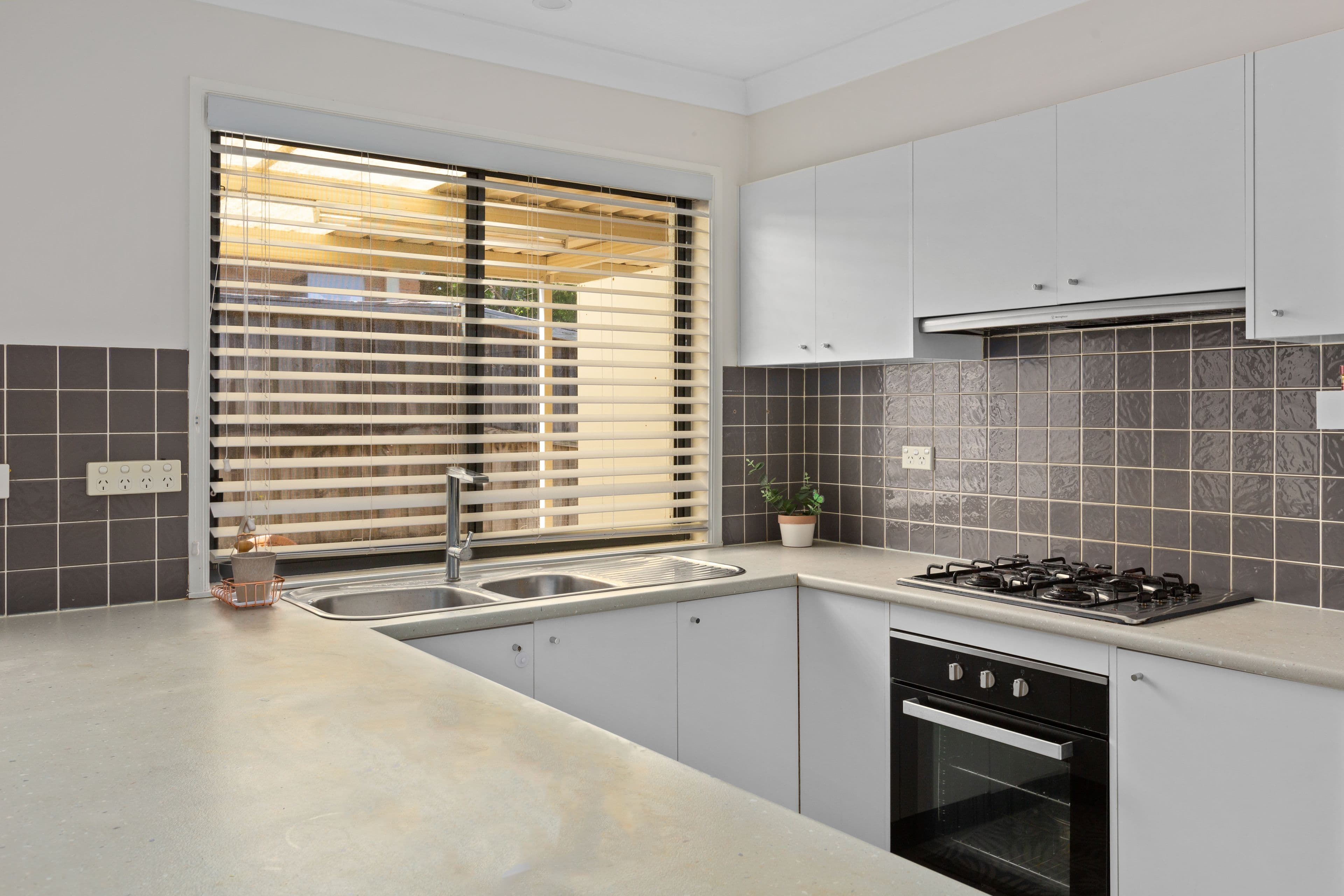 63 Kentwell Crescent, Stanhope Gardens NSW 2768, Stanhope Gardens - Thumbnail 3