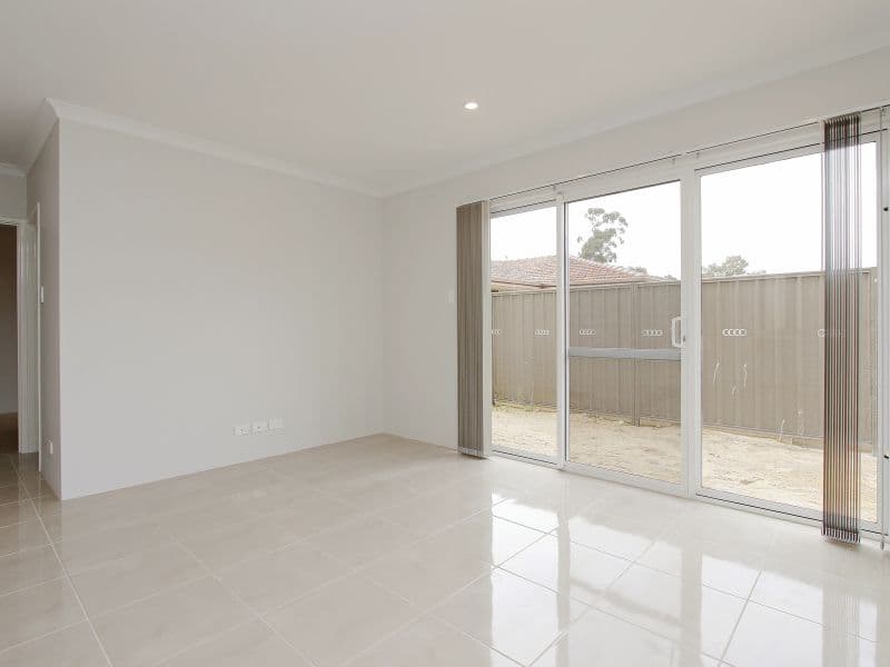 6/2 Wallace Street, Belmont WA 6104, Belmont - Thumbnail 7