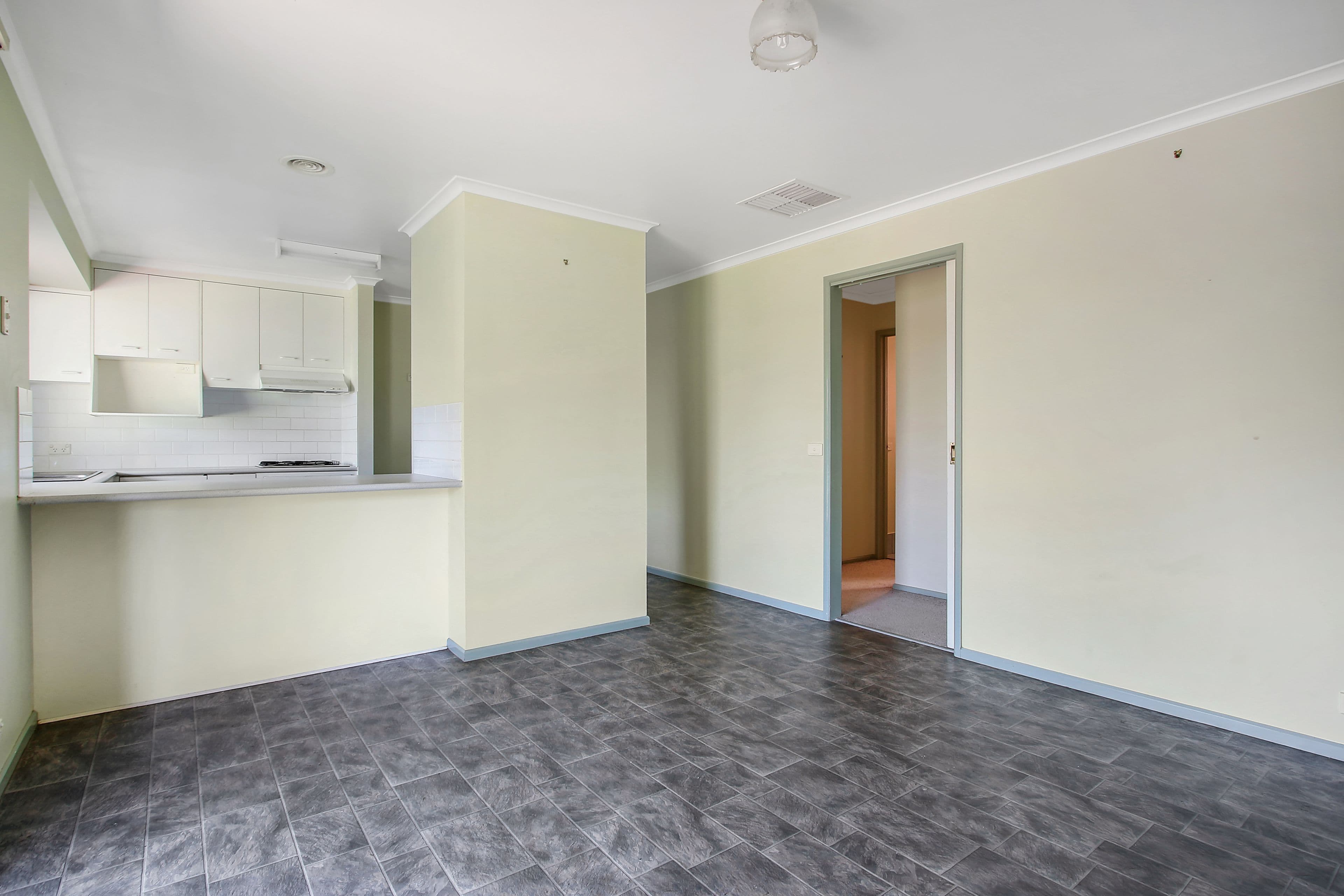 17 Balmoral Drive, Wodonga VIC 3690, Wodonga - Thumbnail 3