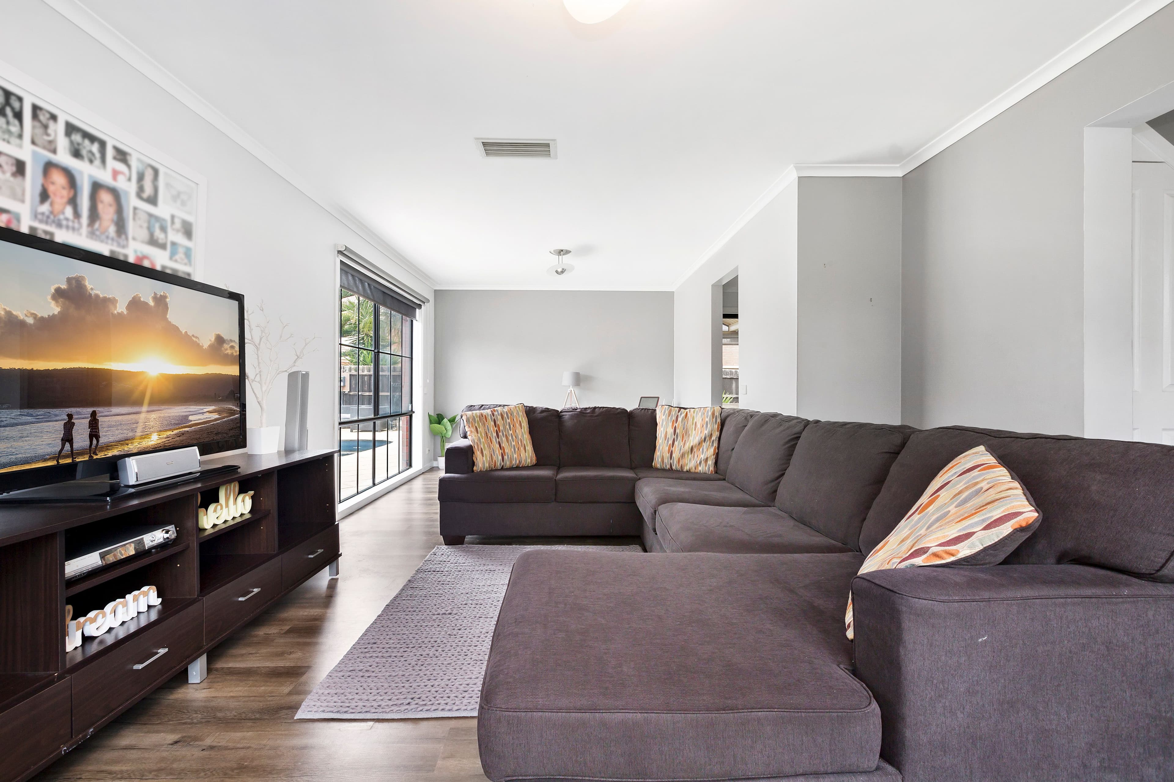 9 Kenmore Close, Hoppers Crossing VIC 3029, Hoppers Crossing - Thumbnail 3