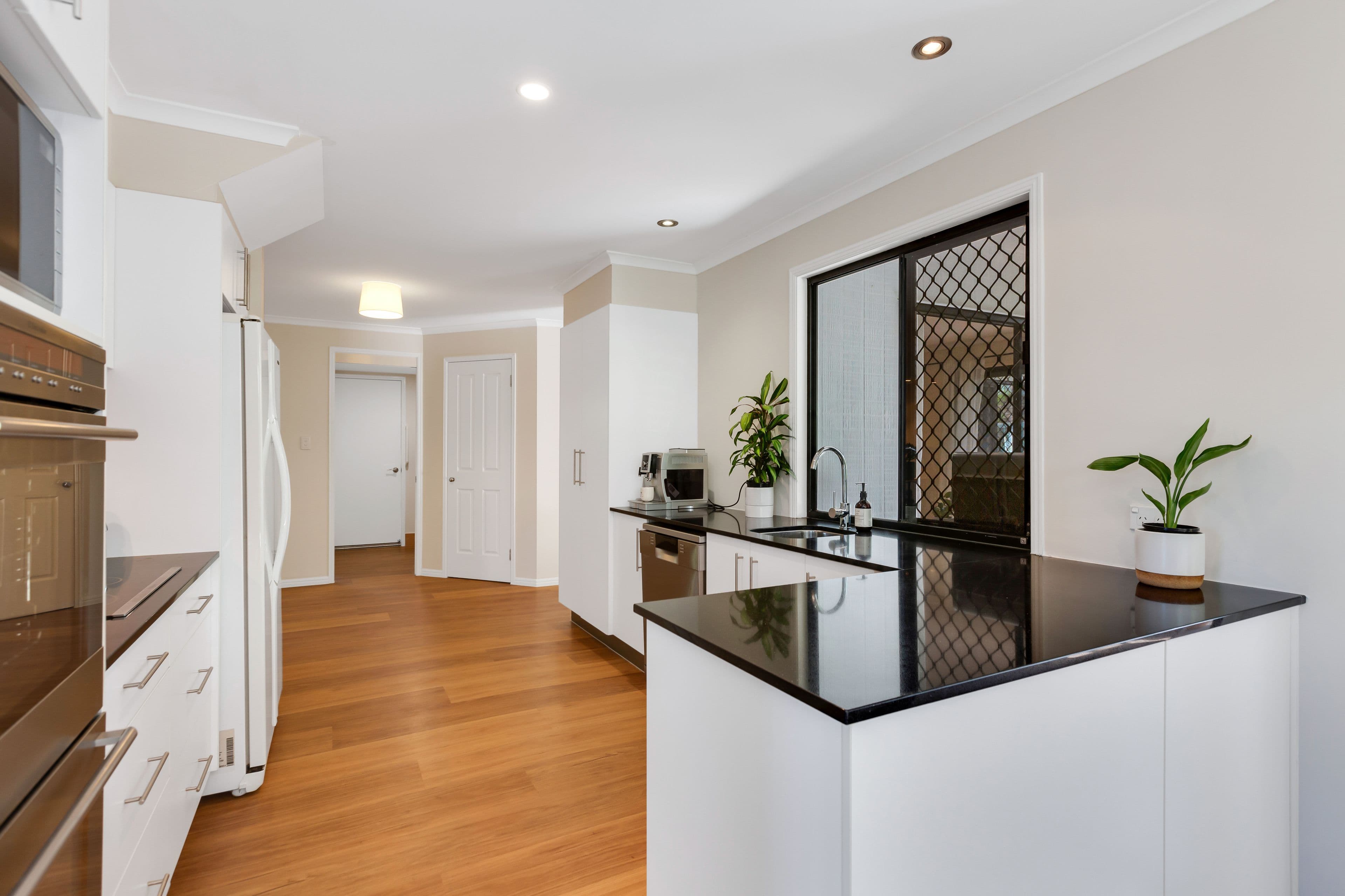 8 Elderberry Court, Eatons Hill QLD 4037, Eatons Hill - Thumbnail 6