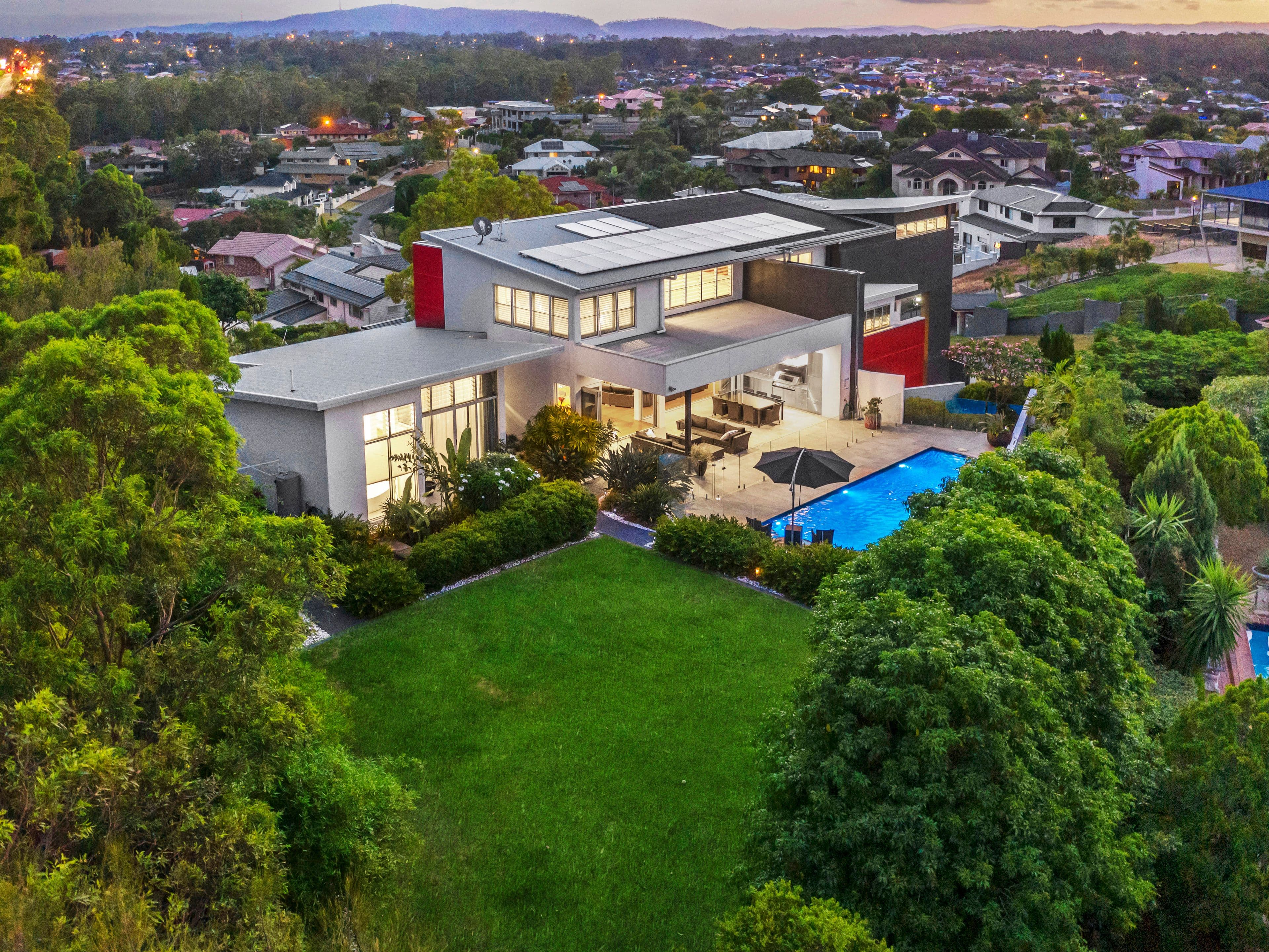 19 Lunar Place, Bridgeman Downs QLD 4035, Bridgeman Downs - Thumbnail 2
