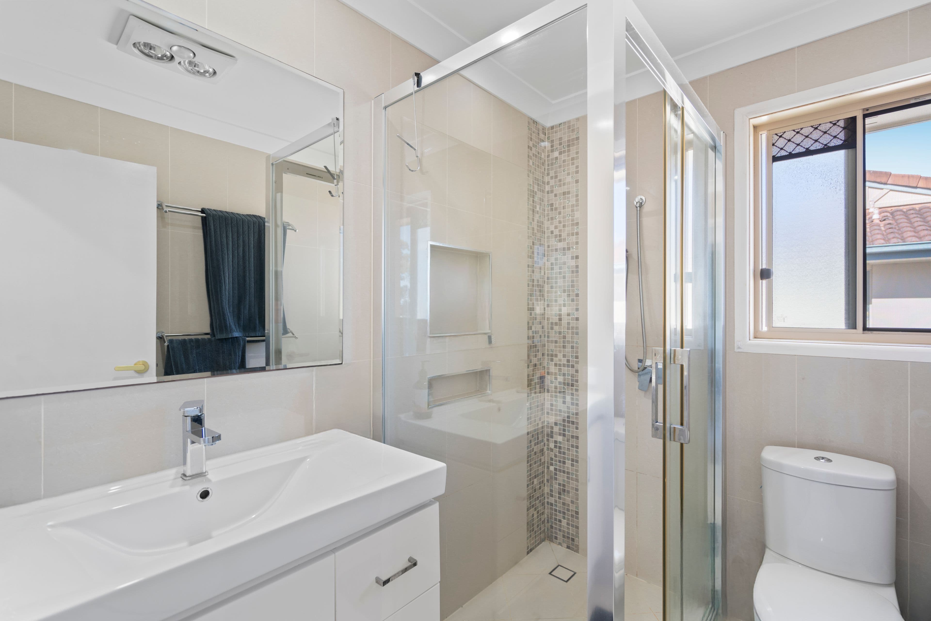 70 Crest Street, Mount Gravatt East QLD 4122, Mount Gravatt East - Thumbnail 7