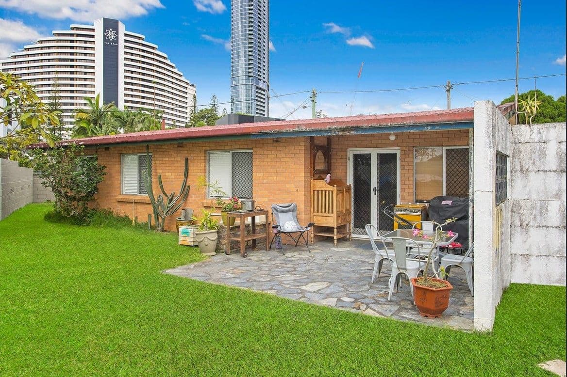 1 Lakeland Key, Broadbeach Waters QLD 4218, Broadbeach Waters - Thumbnail 4