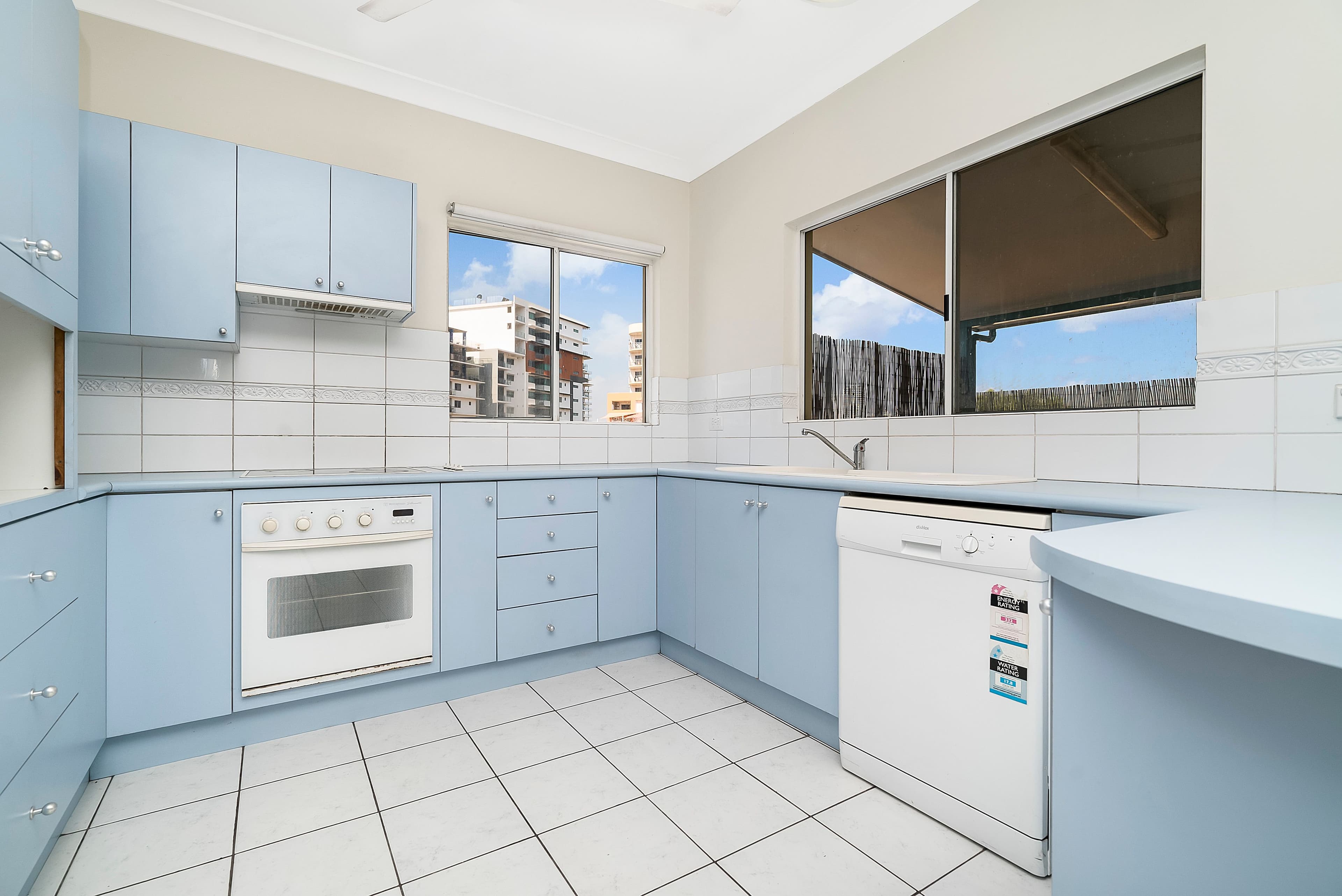 10/7 Dashwood Place, DARWIN CITY NT 0800, Darwin City - Thumbnail 2