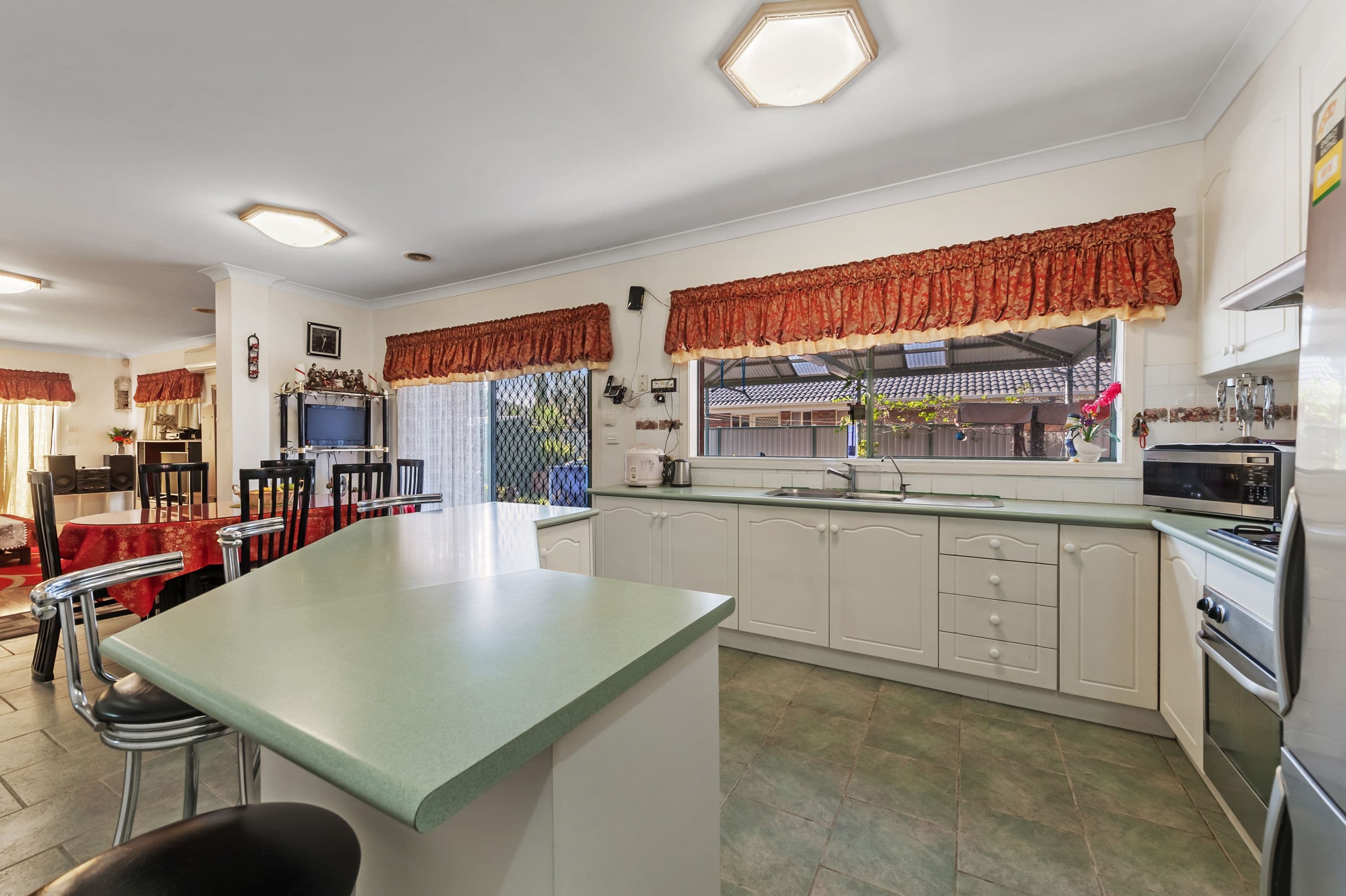 14 Cressida Crescent, Sydenham VIC 3037, Sydenham - Thumbnail 4