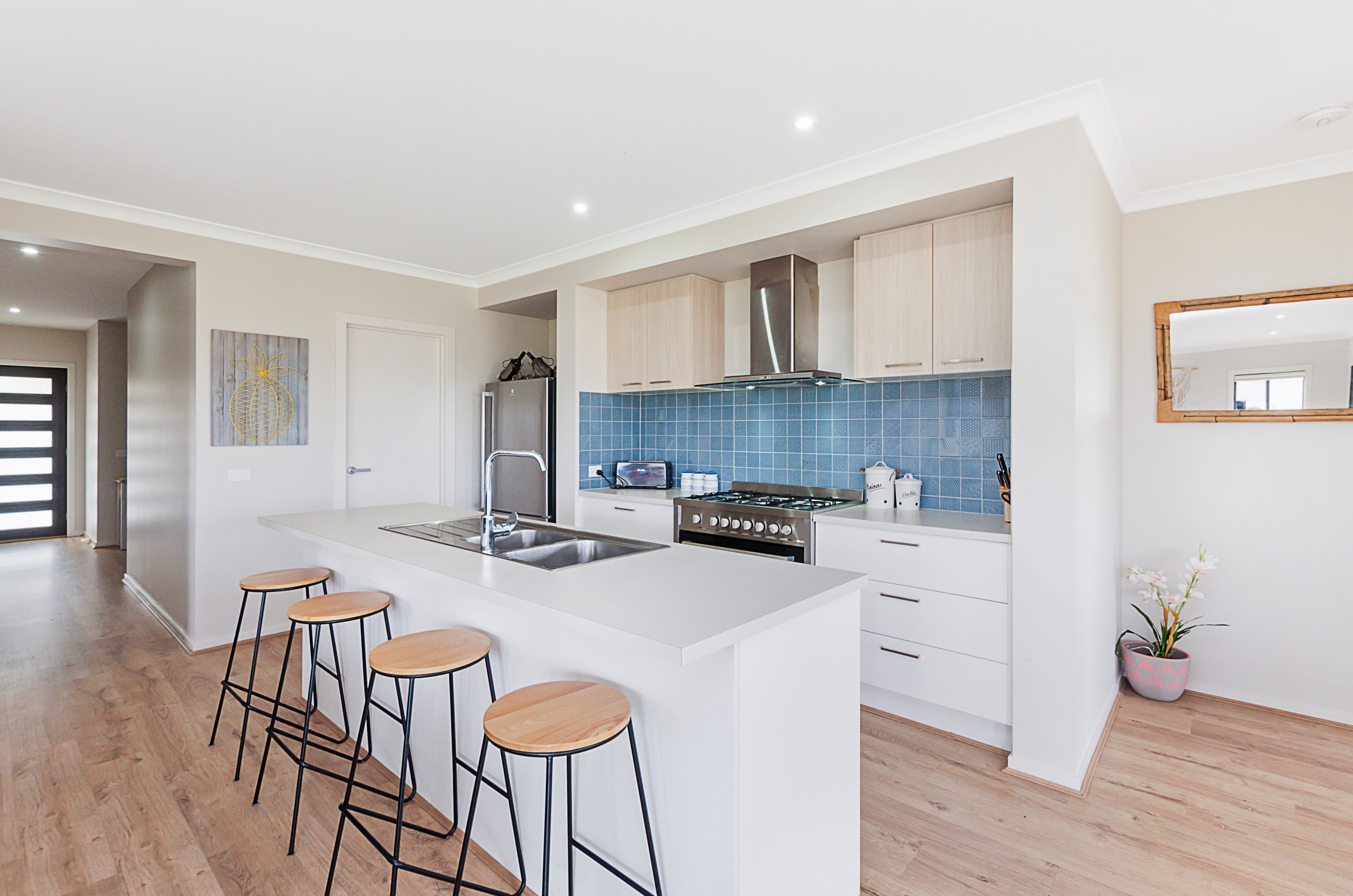16 Antares Street, Peterborough VIC 3270, Peterborough - Thumbnail 4