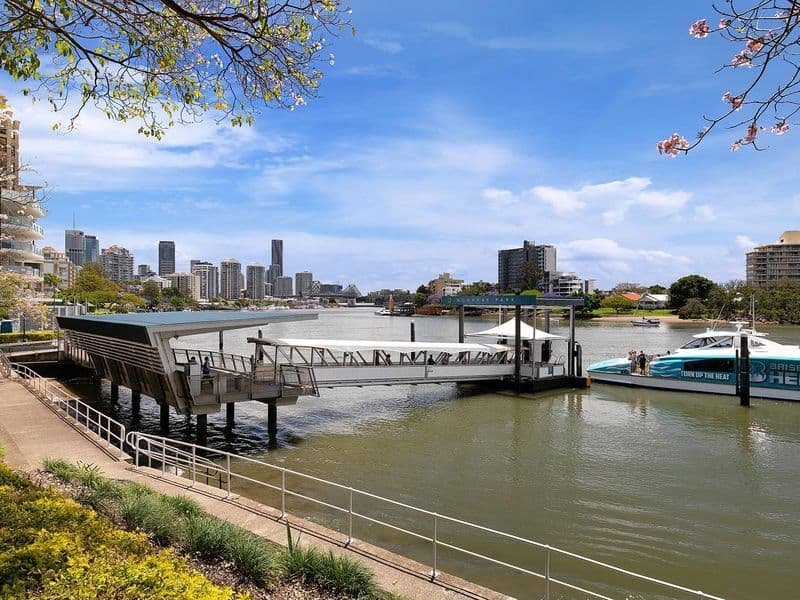 45 THORN Street, Kangaroo Point QLD 4169, Kangaroo Point - Thumbnail 7