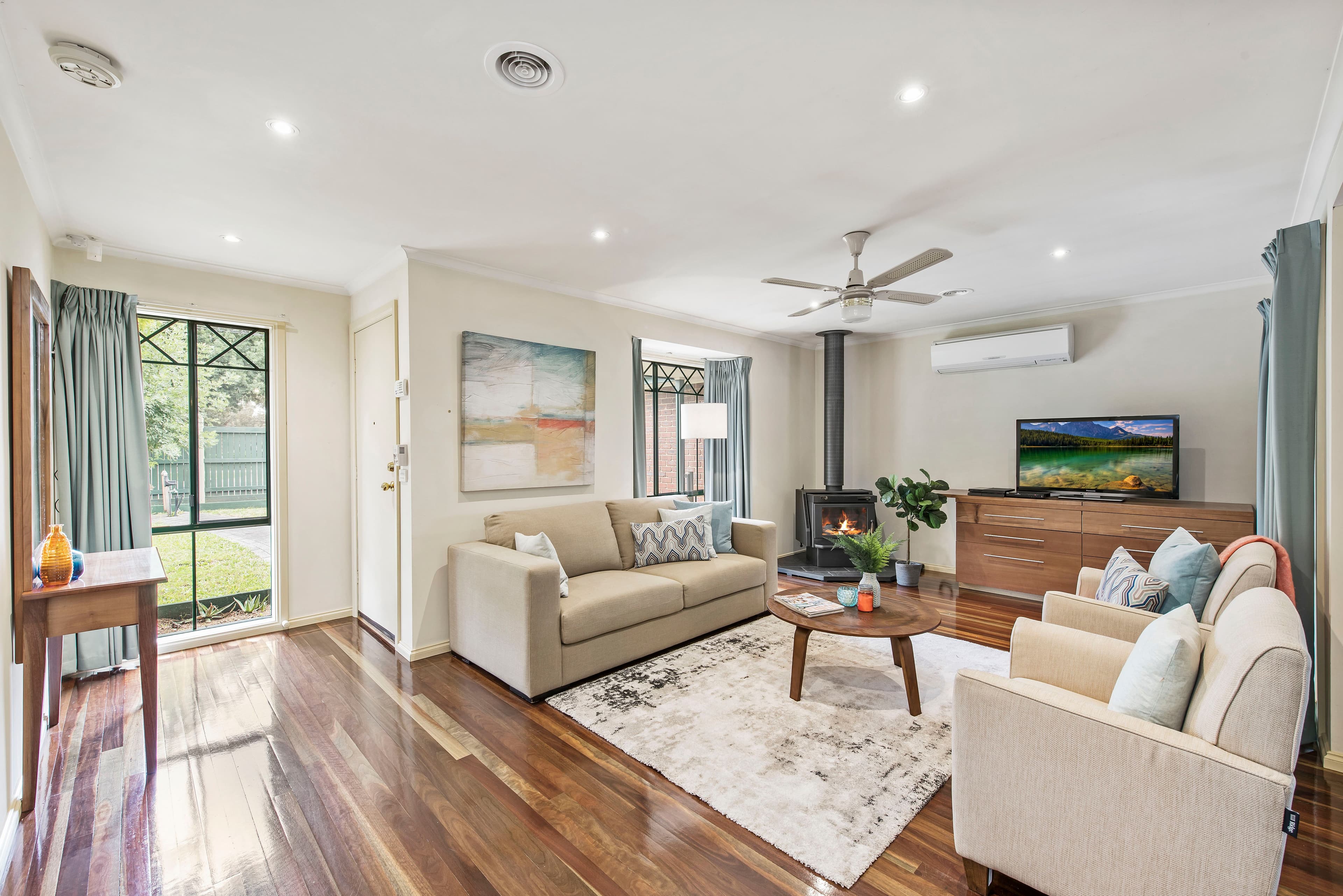 18 Kathryn Road, Knoxfield VIC 3180, Knoxfield - Image 1