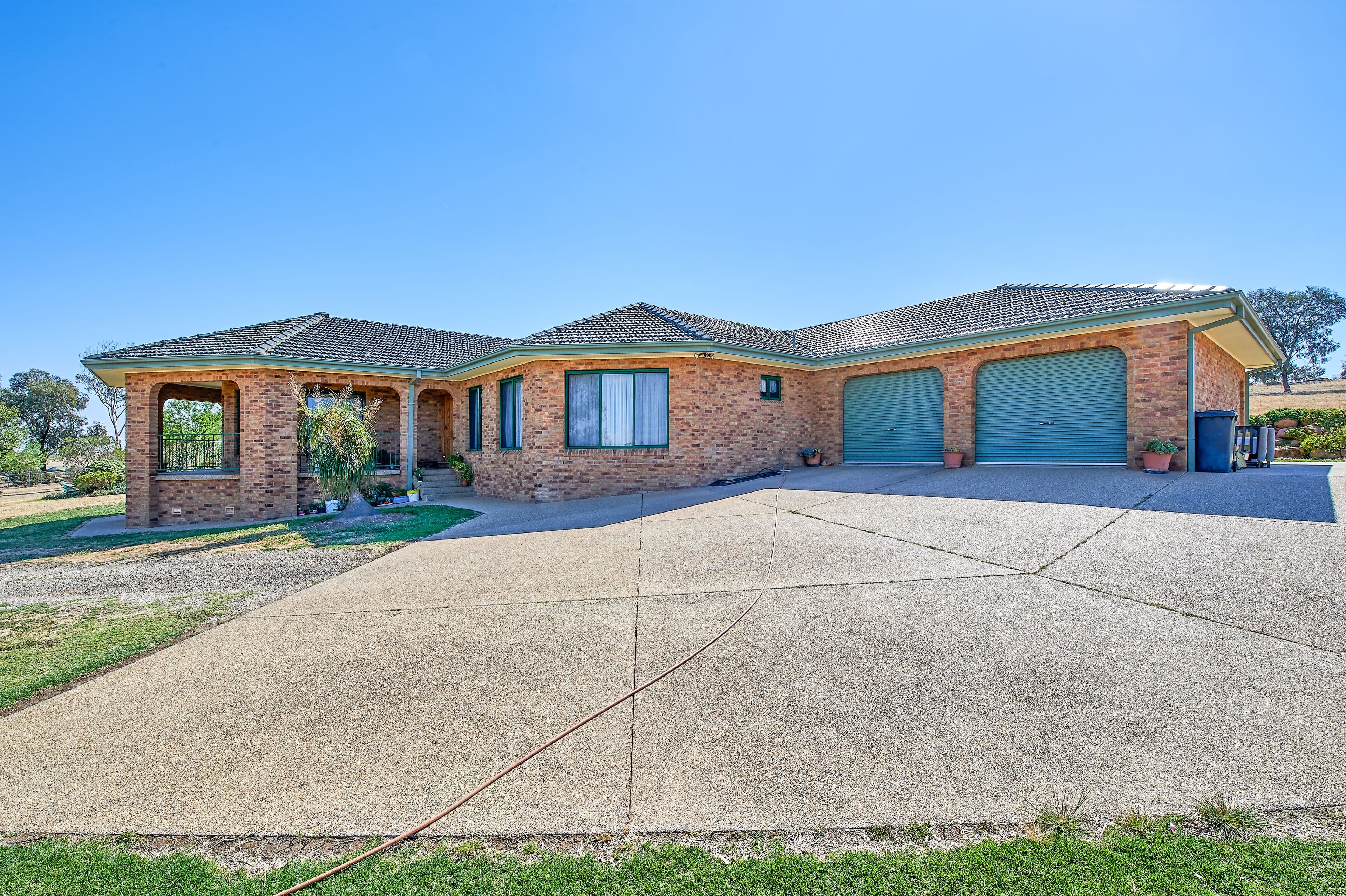 351 East Street, Cartwrights Hill - Thumbnail 2