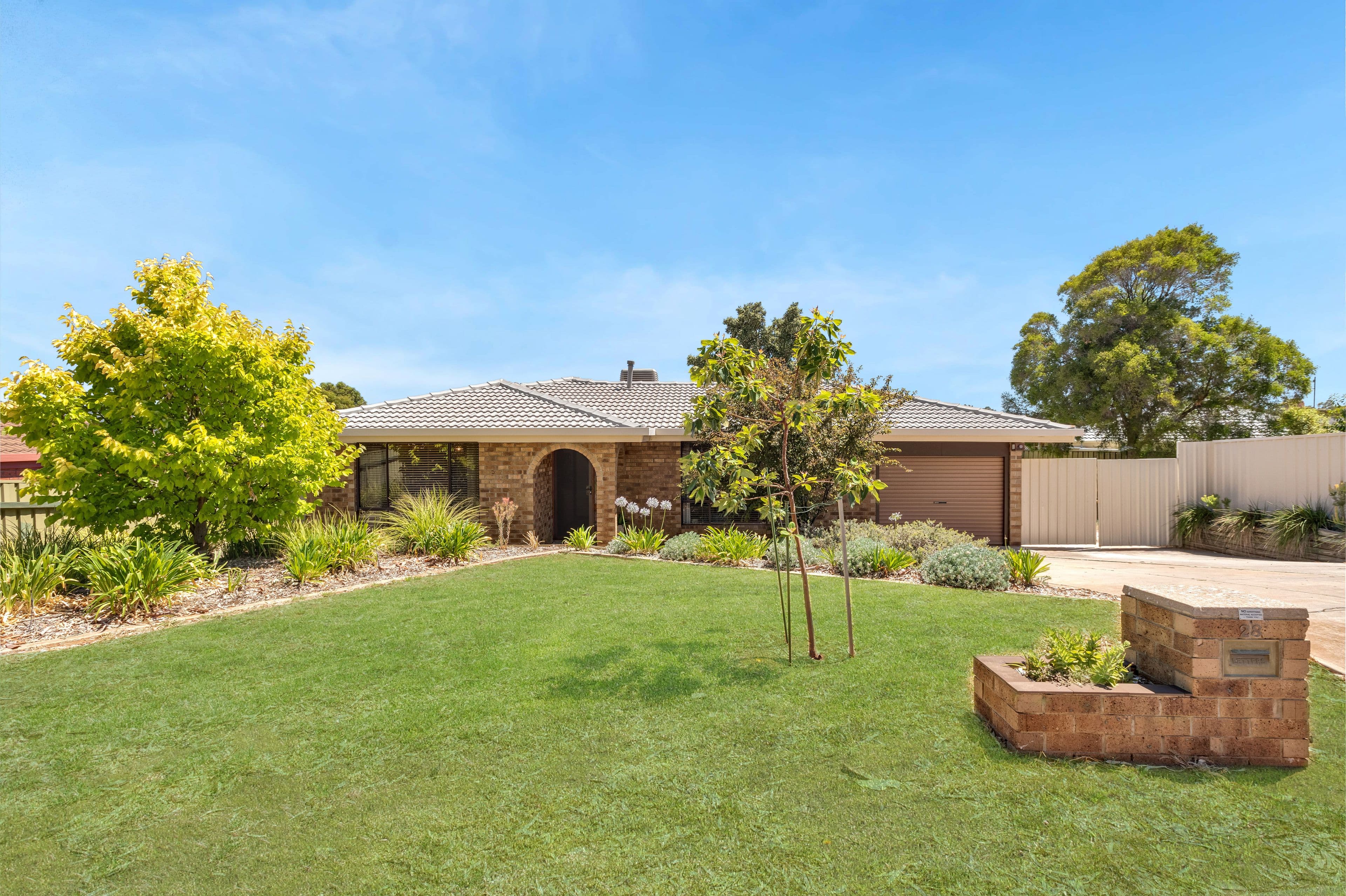 28 Karinga Avenue, Craigmore SA 5114, Craigmore - Image 1