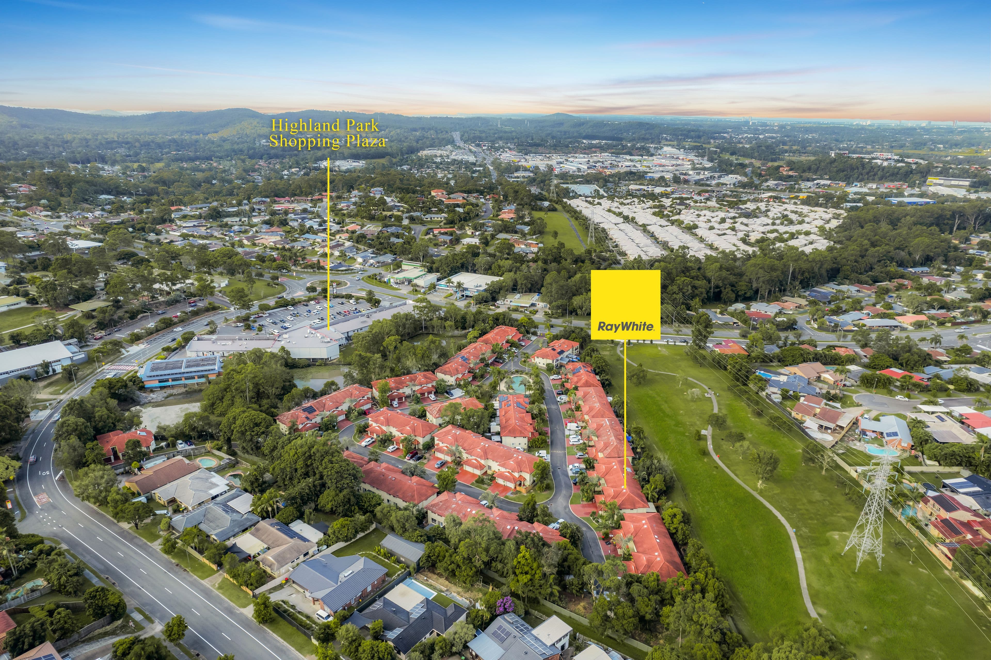 102-104 Alexander Drive, Highland Park QLD 4211, Highland Park - Thumbnail 4