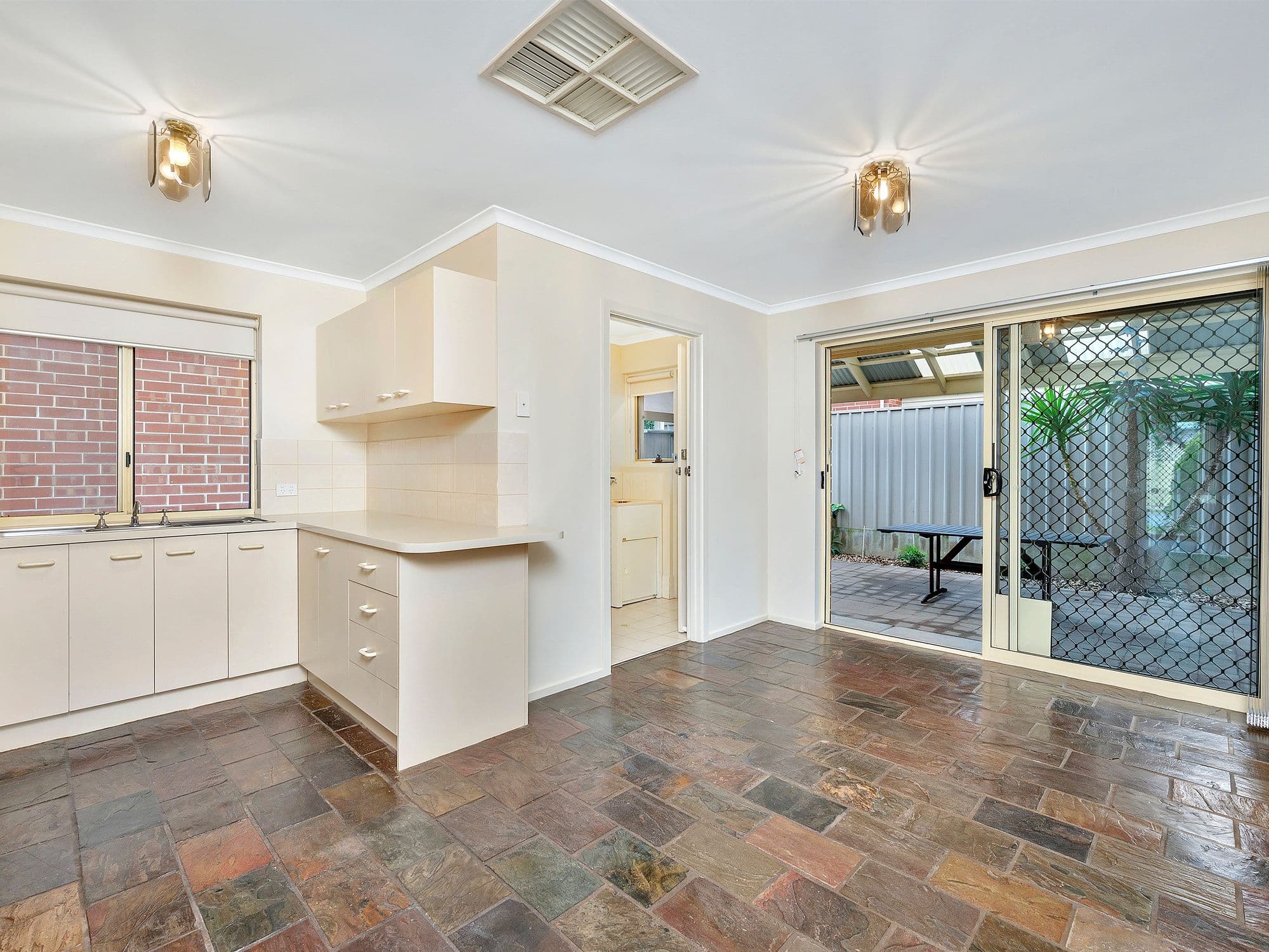 43 Olive Street, Largs Bay SA 5016, Largs Bay - Thumbnail 4