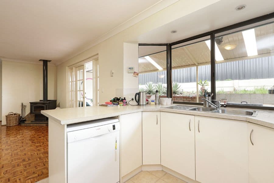 57 Maguire Avenue, Beechboro WA 6063, Beechboro - Thumbnail 8