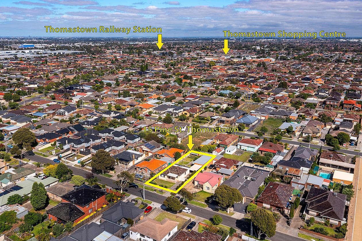 15 Pine Street, Thomastown VIC 3074, Thomastown - Thumbnail 2