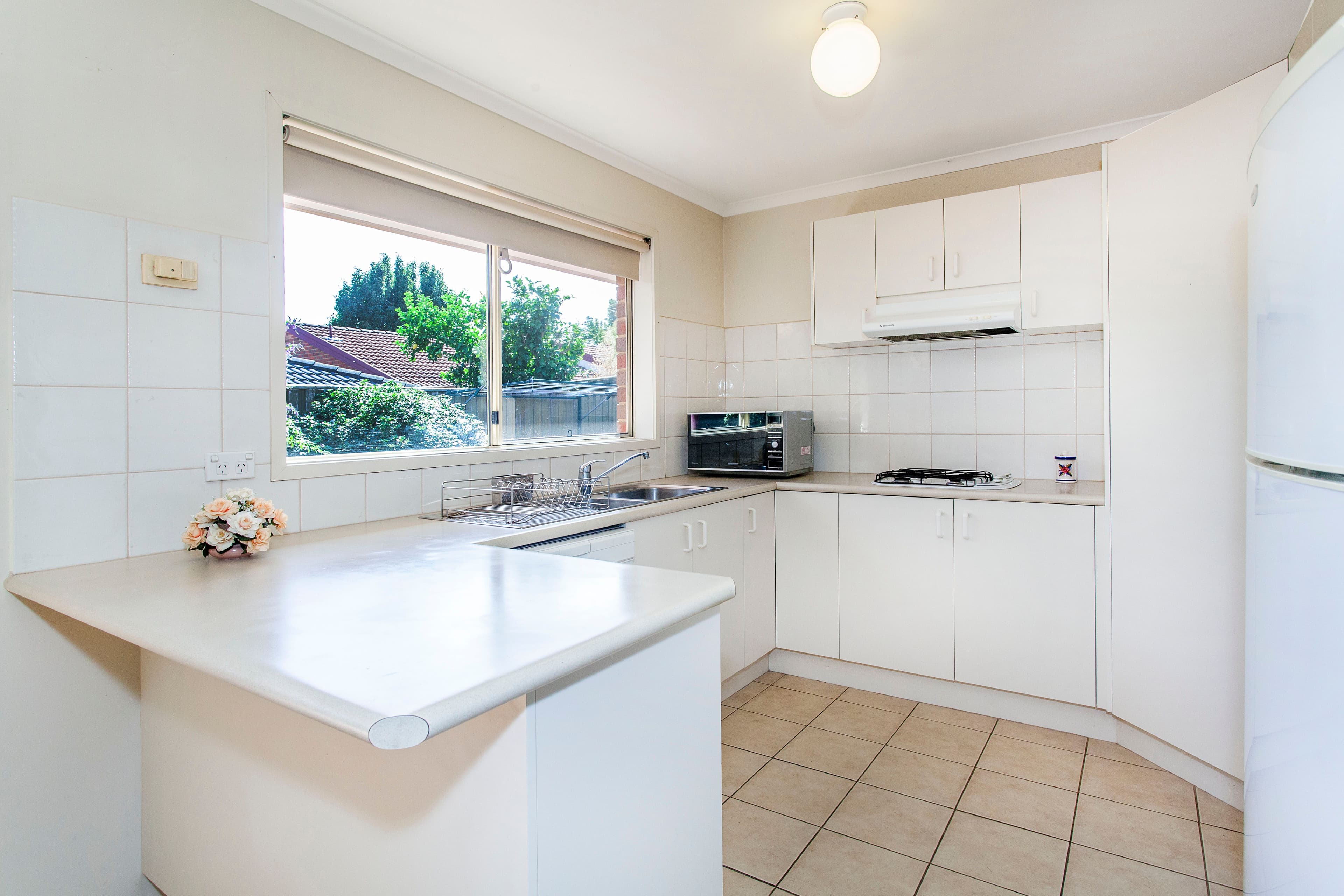 15 Sandon Circuit, Forest Hill VIC 3131, Forest Hill - Thumbnail 2