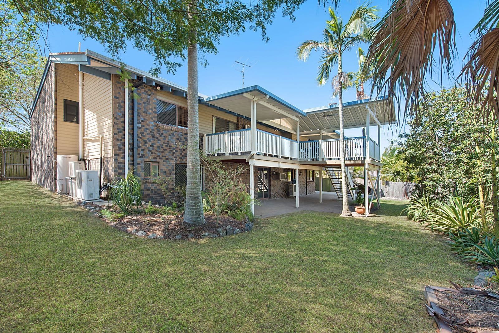 10 Putnam Street, Wishart QLD 4122, Wishart - Image 1