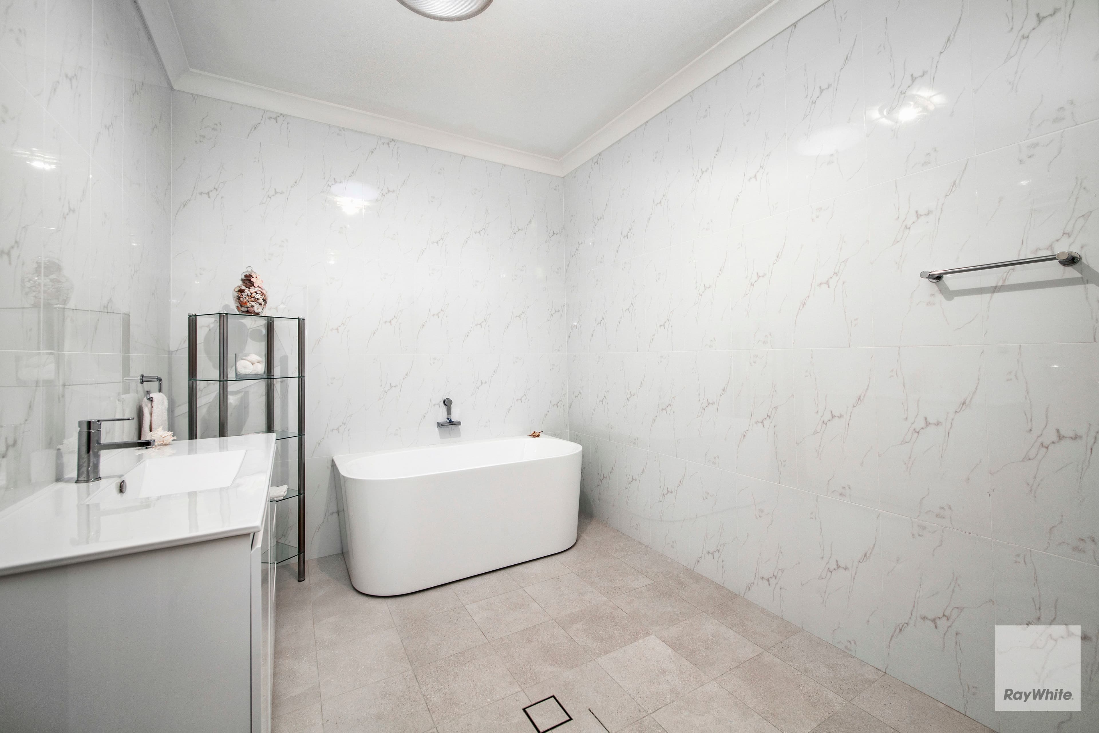 70-72 Holt Road, Taren Point NSW 2229, Taren Point - Thumbnail 5