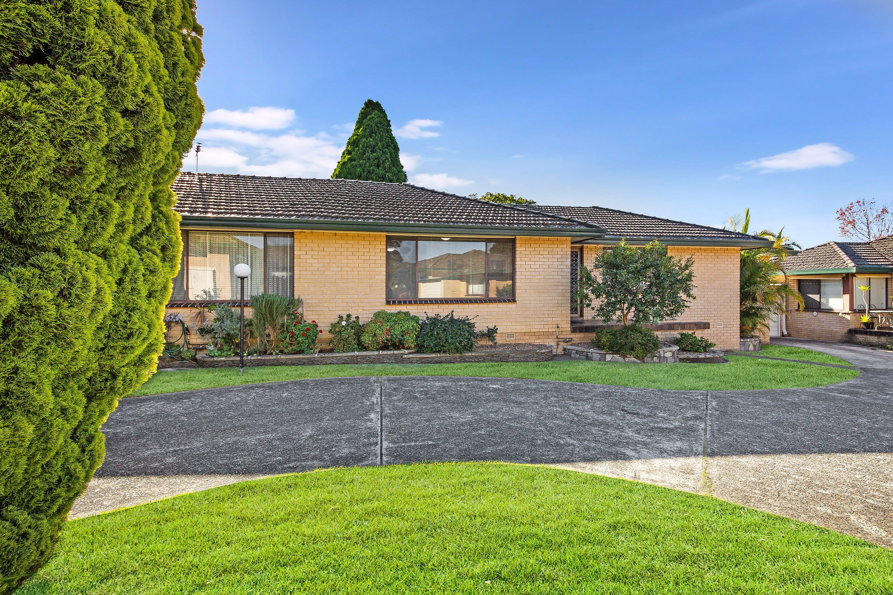33 Gardinia Street, Beverly Hills NSW 2209, Beverly Hills - Image 1
