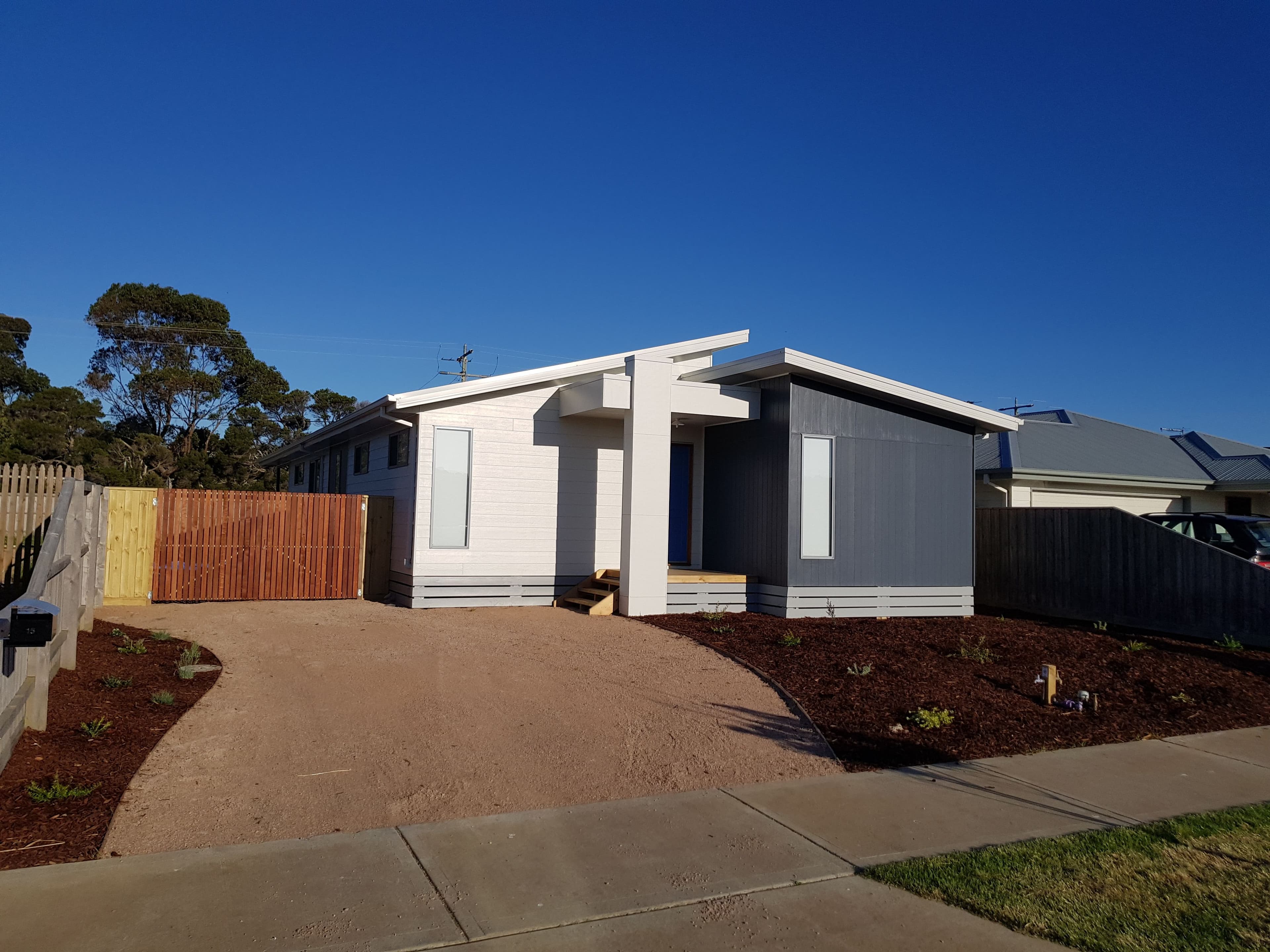 15 Castle Combe Circuit, Cowes VIC 3922, Cowes - Image 1