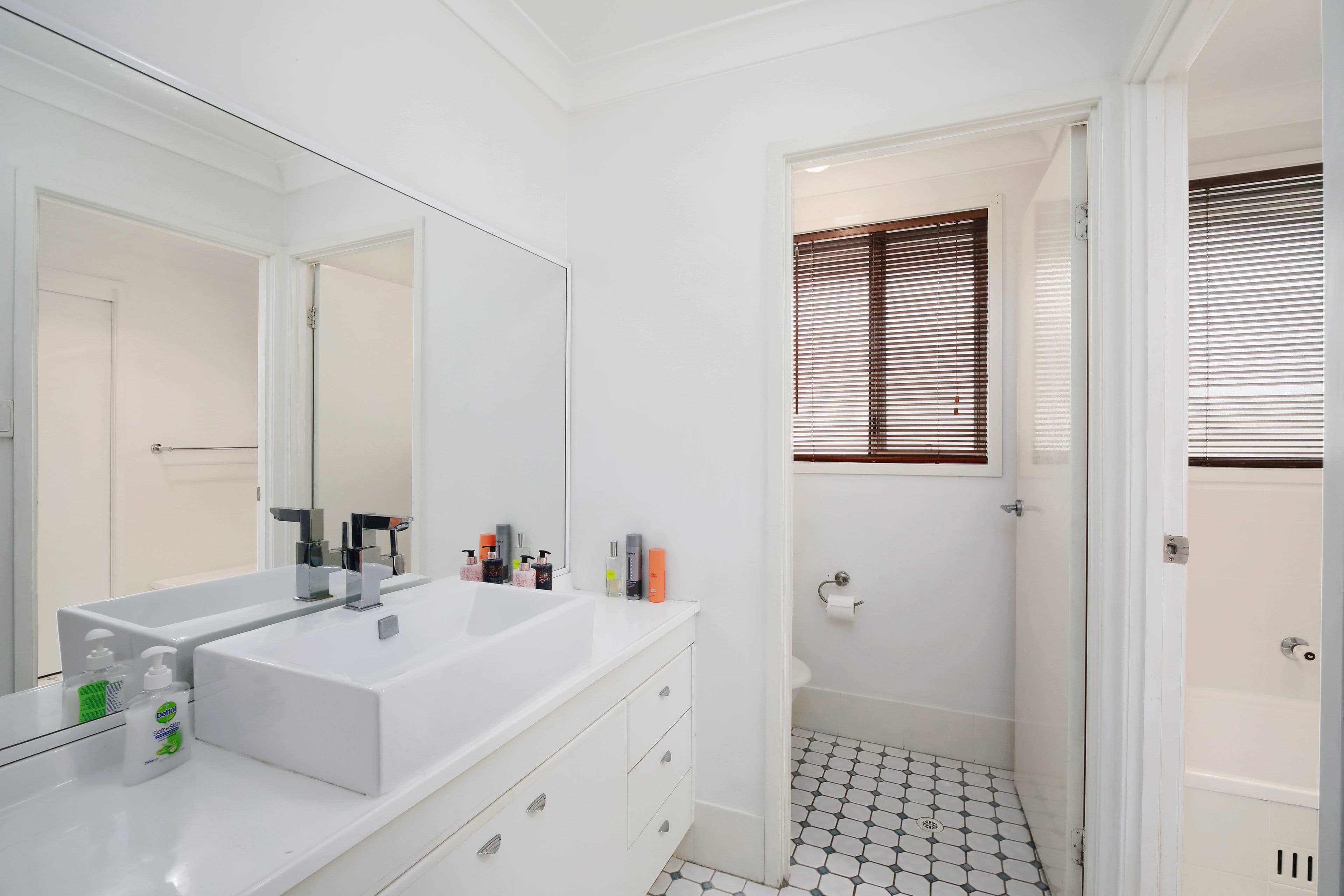 115 James Sea Drive, Green Point NSW 2251, Green Point - Thumbnail 6