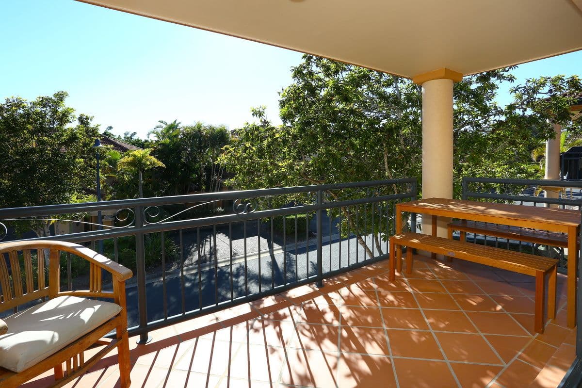 85 Palm Meadows Drive, Carrara QLD 4211, Carrara - Thumbnail 5