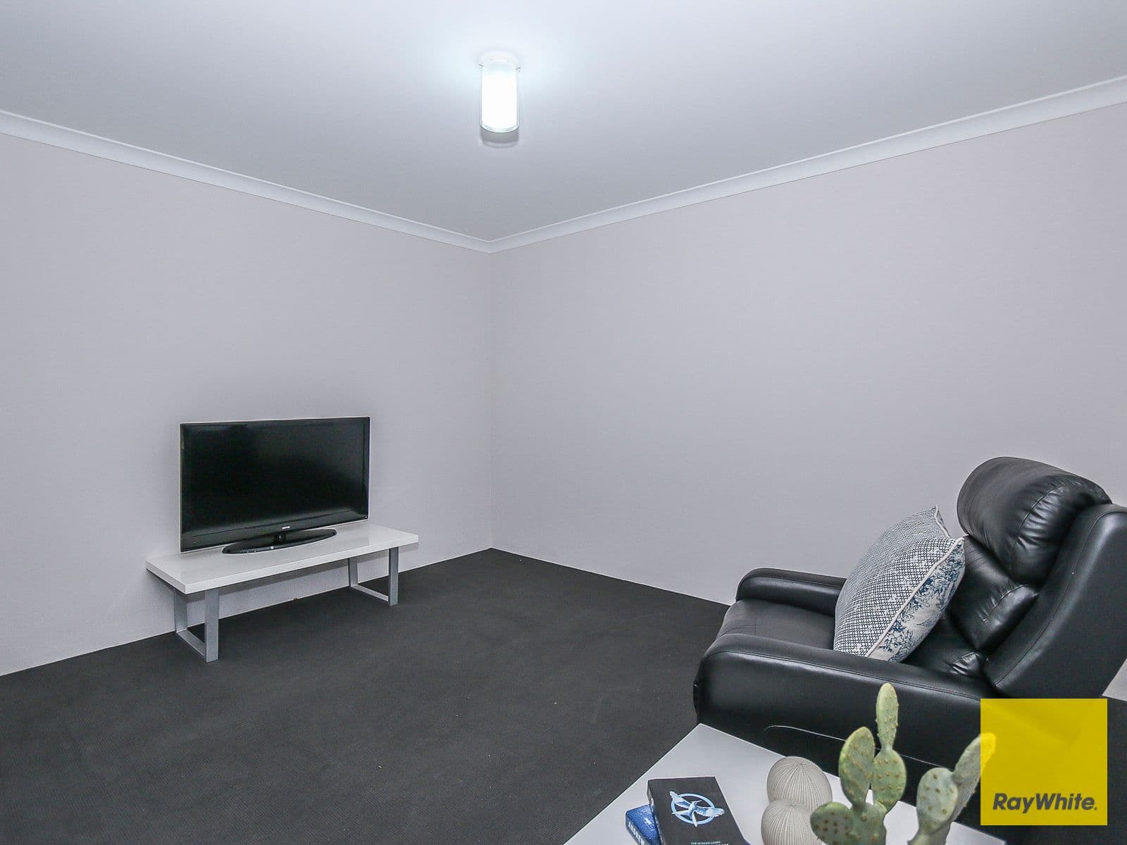 75 Hookstone Drive, Landsdale WA 6065, Landsdale - Thumbnail 8