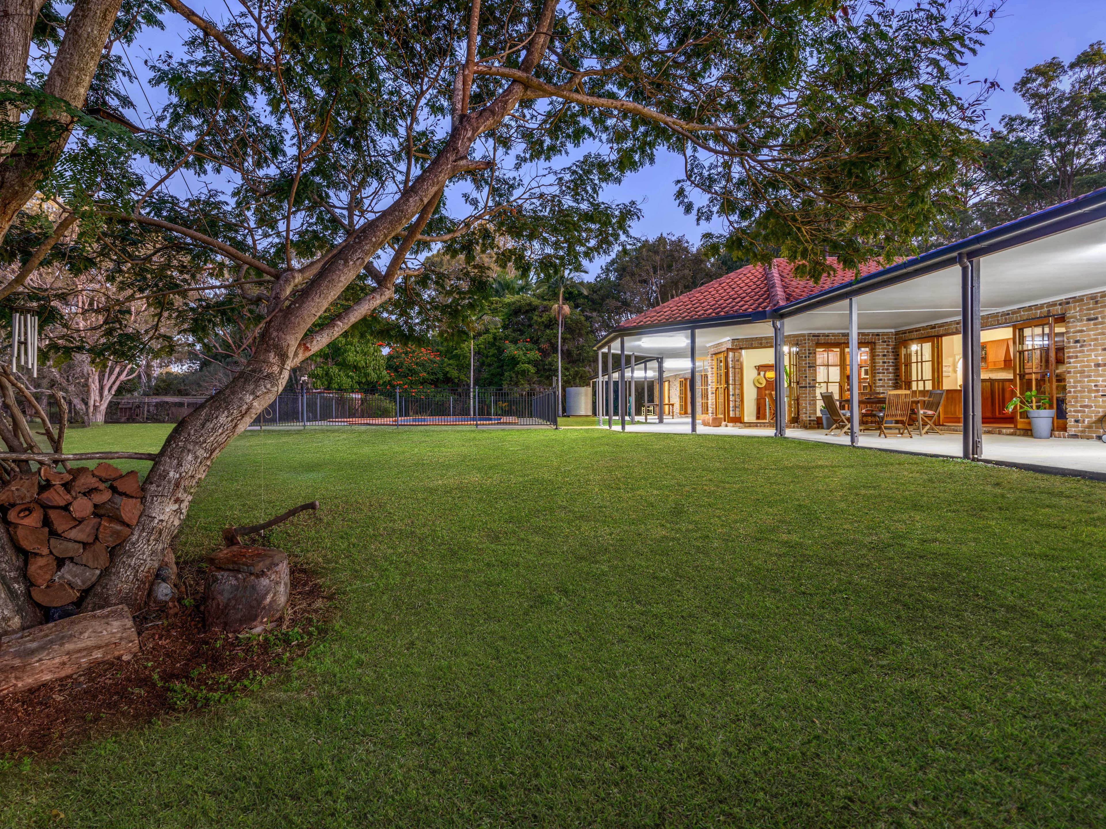 104 Idonia Street, Bridgeman Downs QLD 4035, Bridgeman Downs - Thumbnail 3