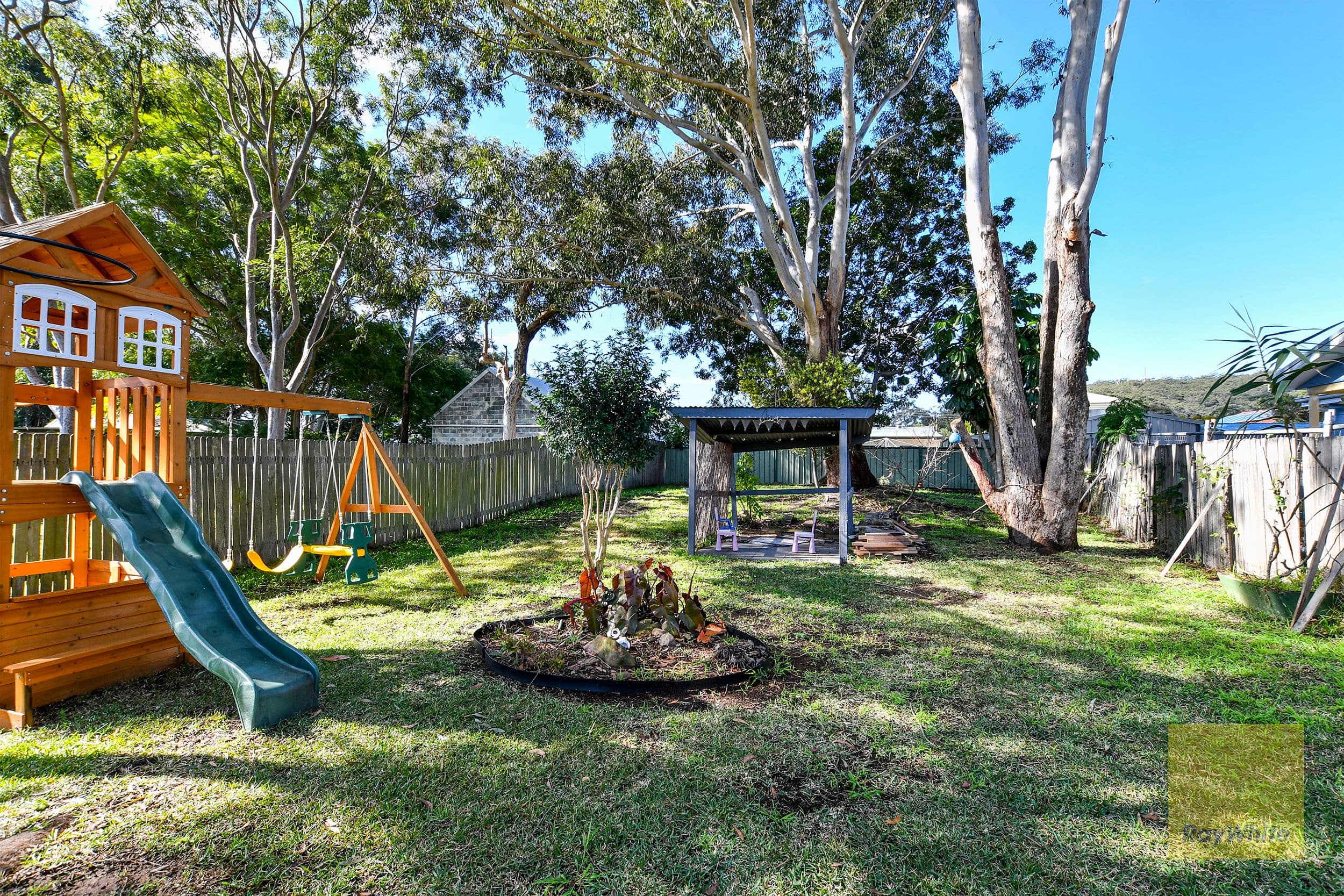 16 Trafalgar Avenue, Woy Woy - Thumbnail 2