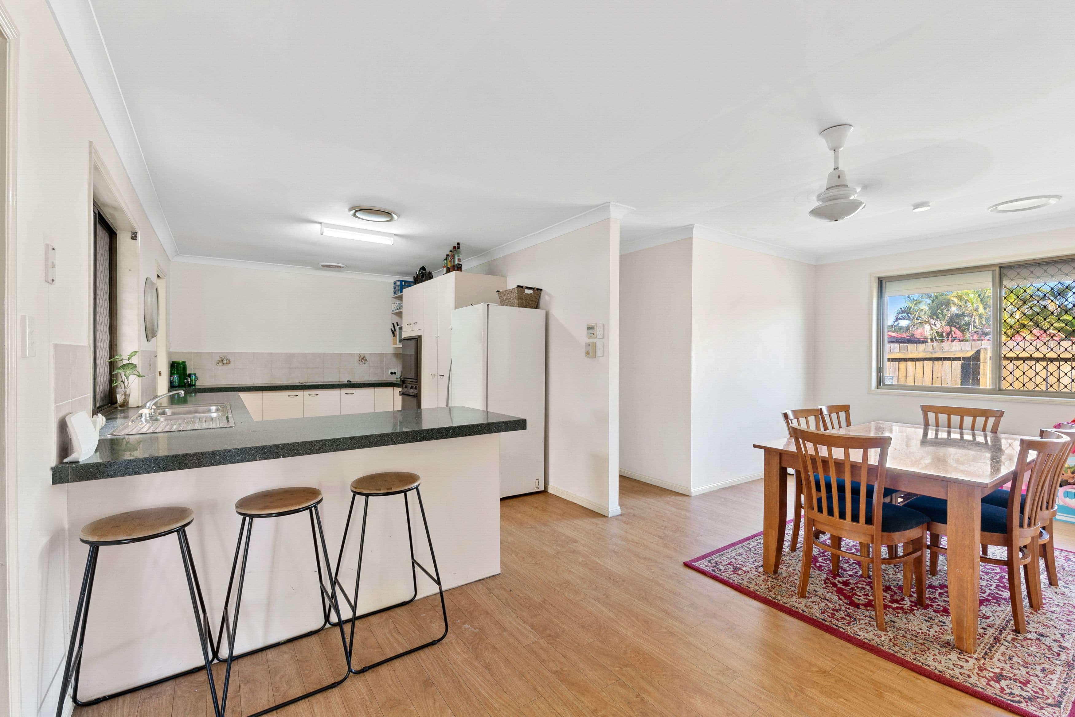 5 Lexington Court, Kippa-Ring QLD 4021, Kippa-Ring - Image 1
