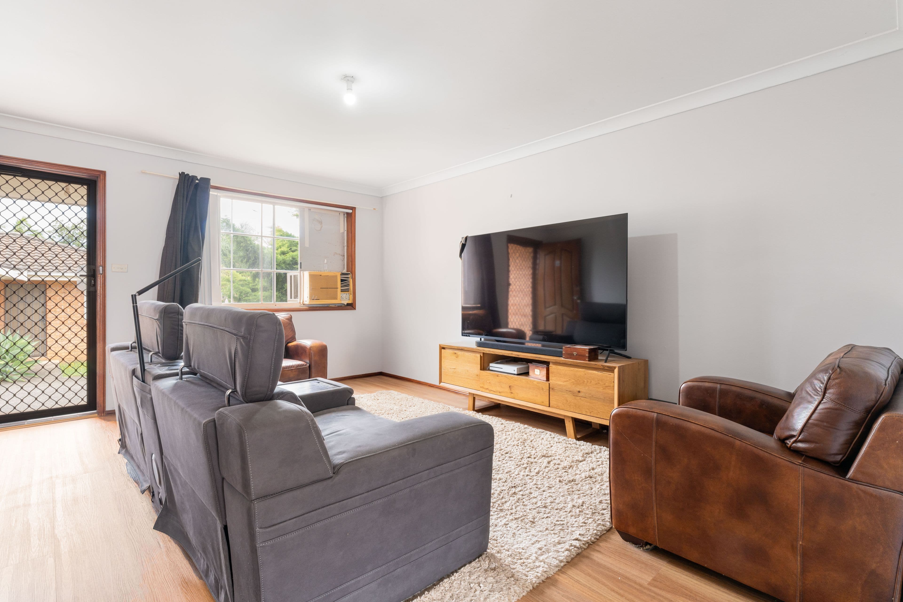52 Parkhill Avenue, Leumeah NSW 2560, Leumeah - Thumbnail 2