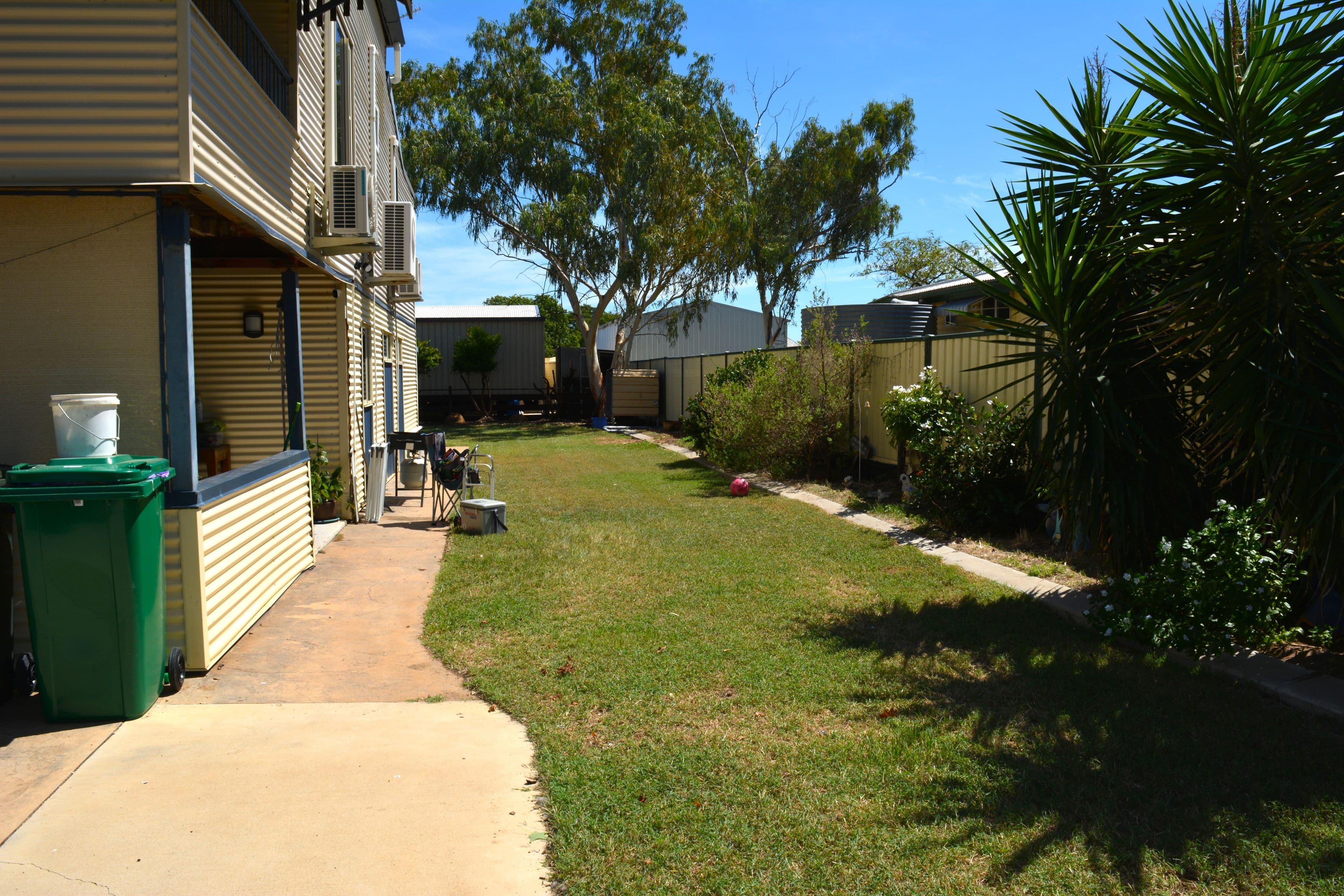 169 Emu Street, Longreach QLD 4730, Longreach - Thumbnail 3