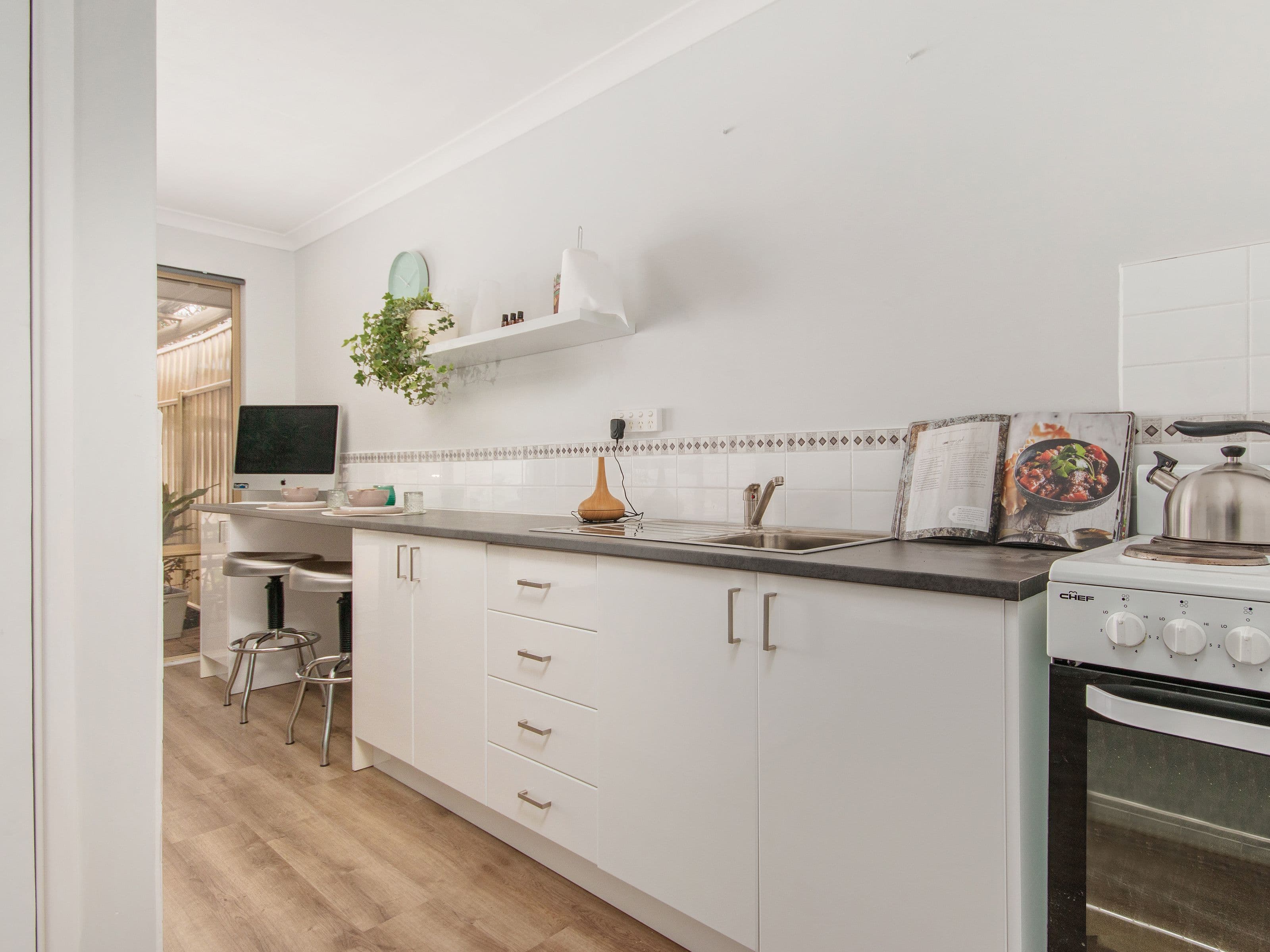8/98 Simpson Avenue, Rockingham WA 6168, Rockingham - Thumbnail 7