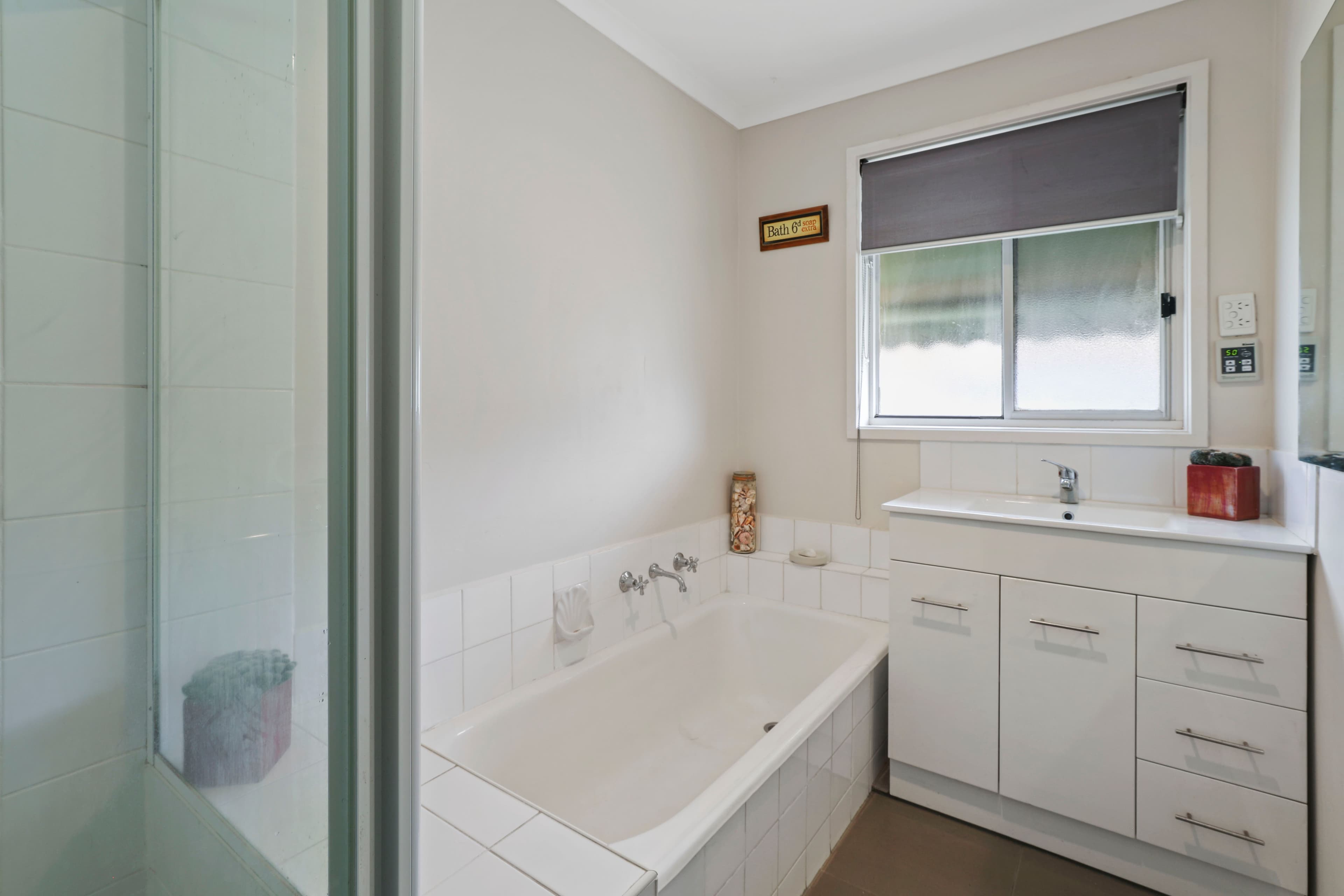 42 Coolavin Road, Noble Park North VIC 3174, Noble Park North - Thumbnail 7