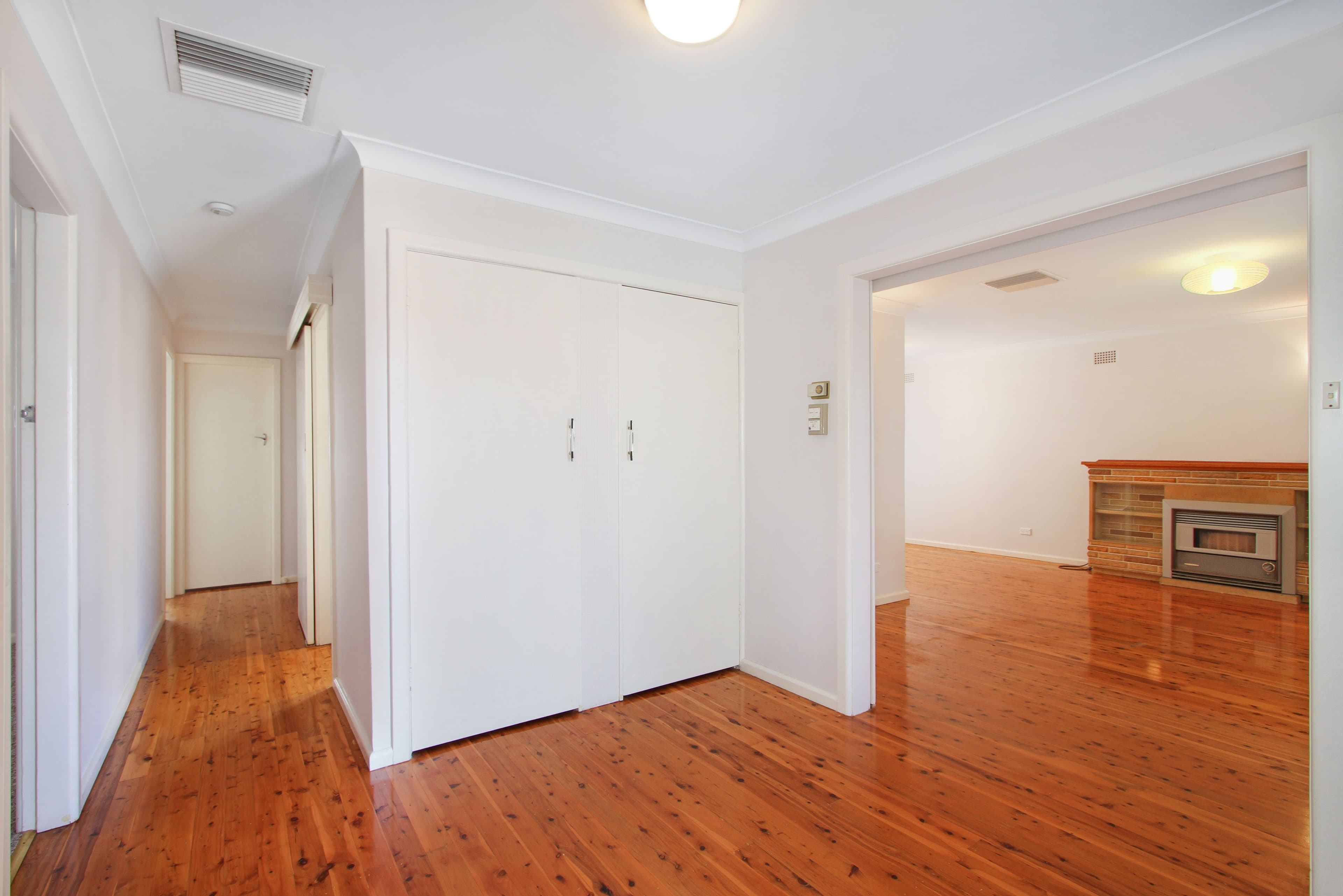 38 Margaret Street, Tamworth NSW 2340, Tamworth - Thumbnail 2