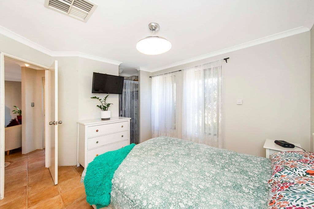 35 Zaragoza Drive, Port Kennedy WA 6172, Port Kennedy - Thumbnail 6