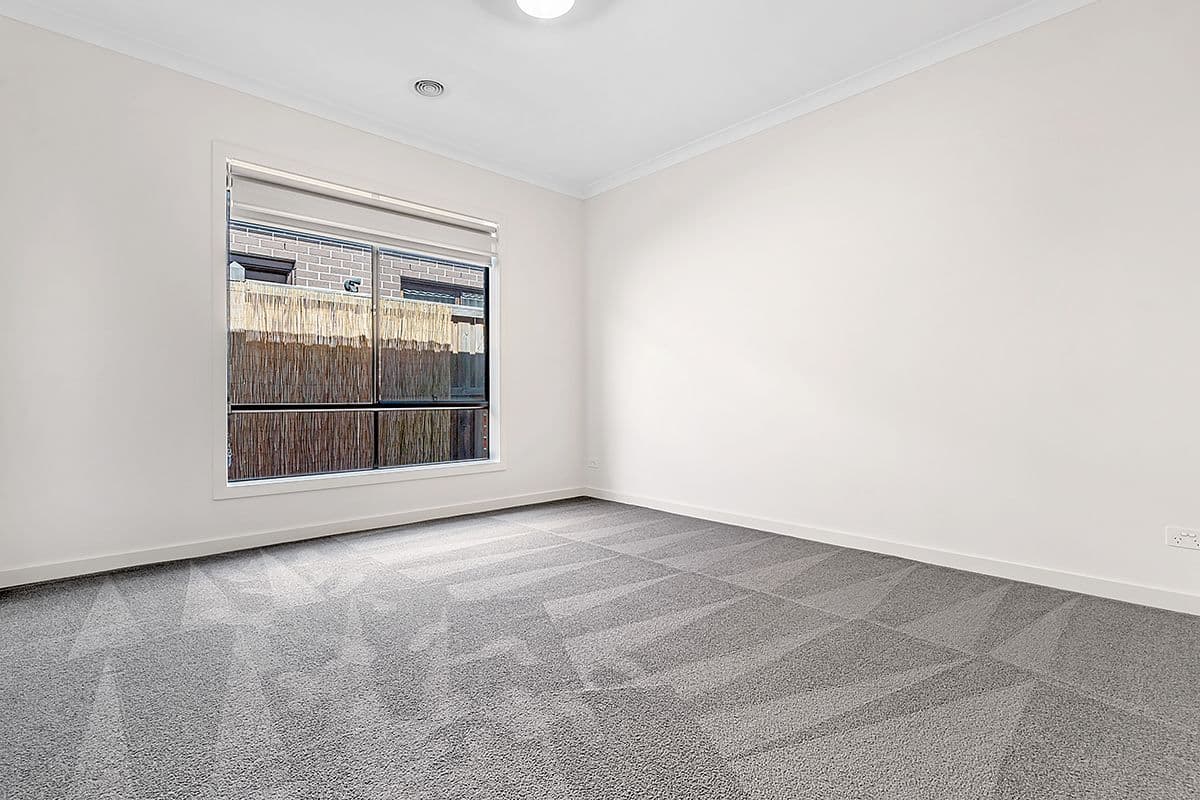 32 Willsmere Way, Mickleham VIC 3064, Mickleham - Thumbnail 6
