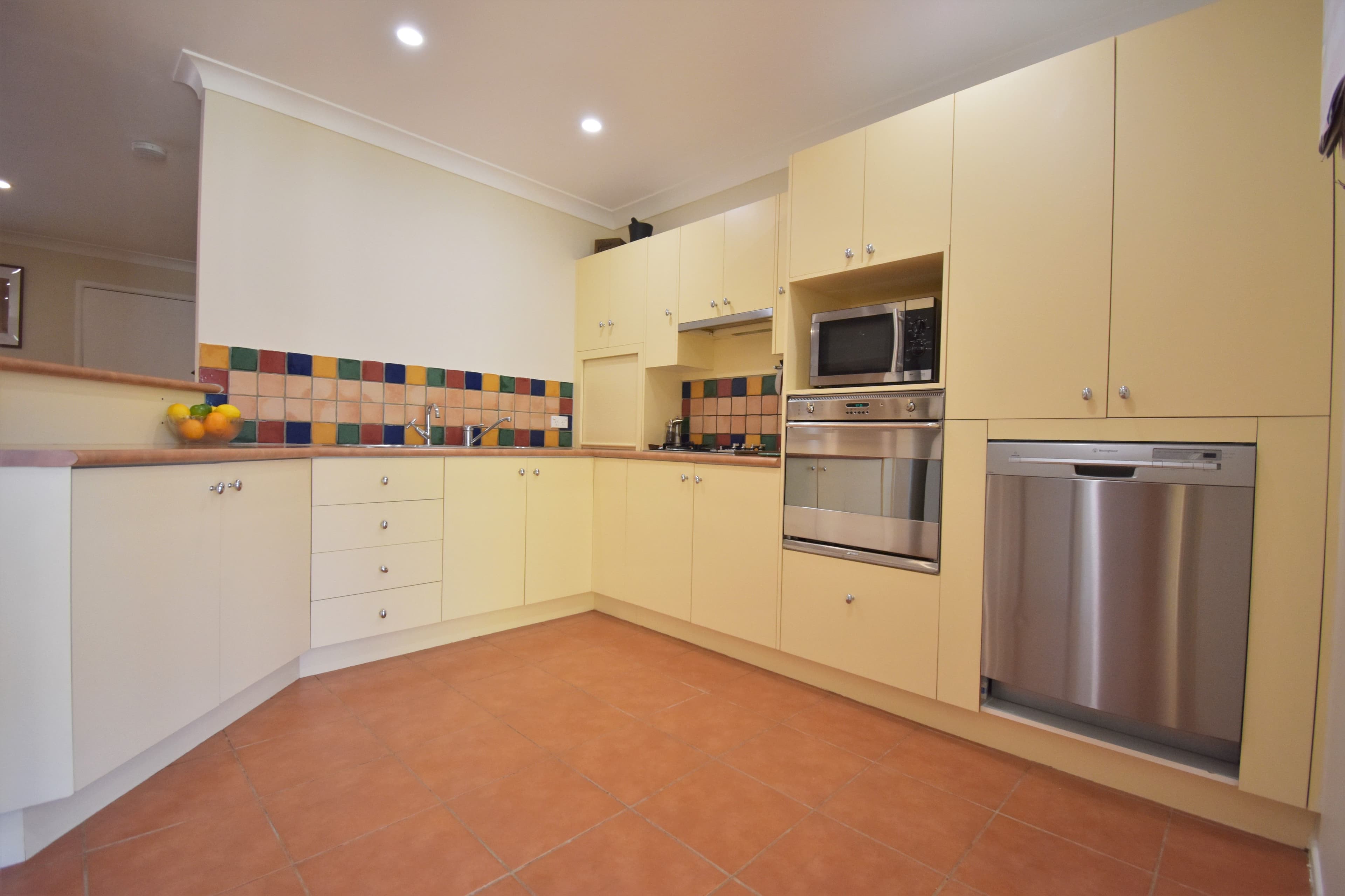 10 Jabiru Street, Longreach QLD 4730, Longreach - Thumbnail 5