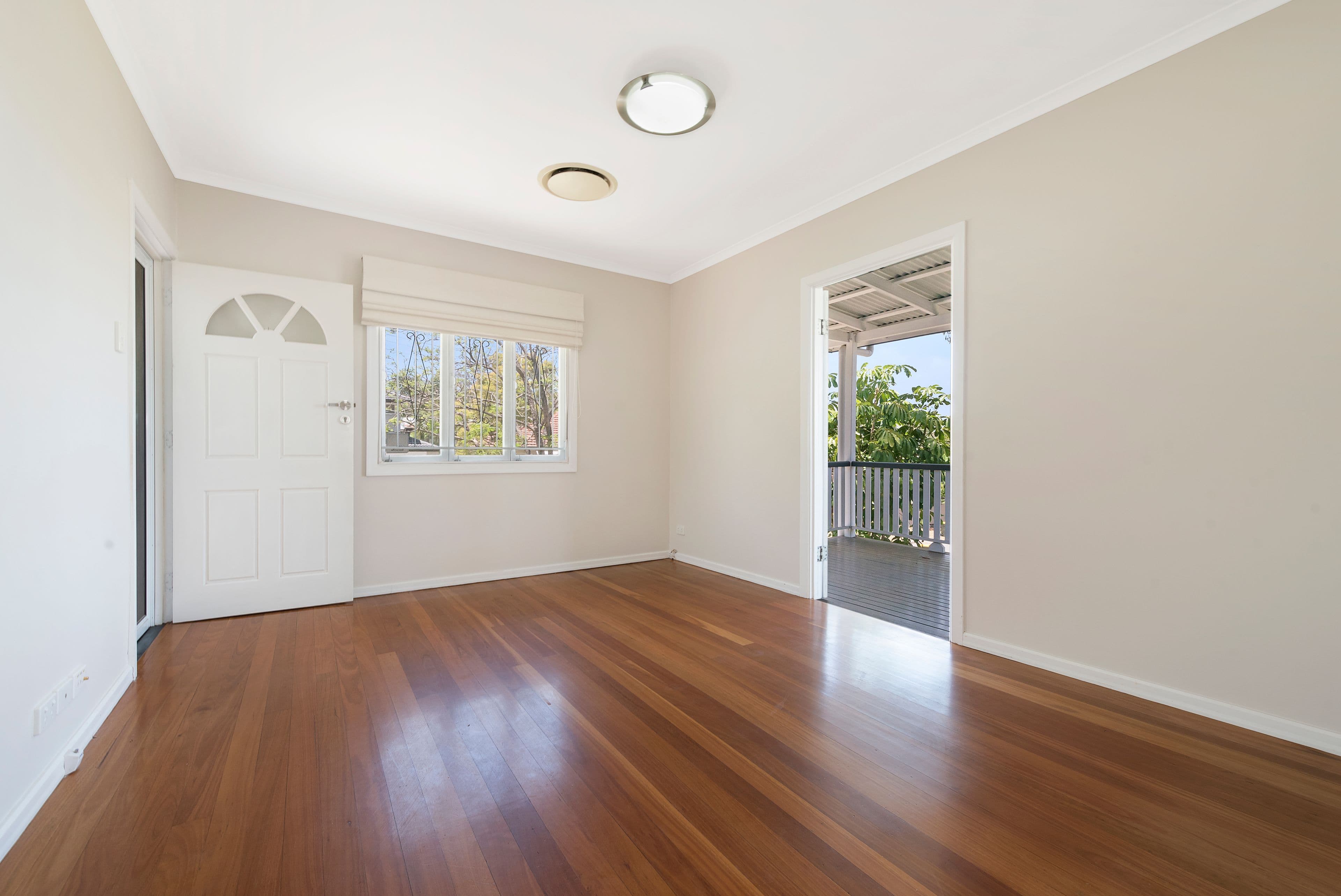 10 Broadbent Street, Ashgrove QLD 4060, Ashgrove - Thumbnail 2