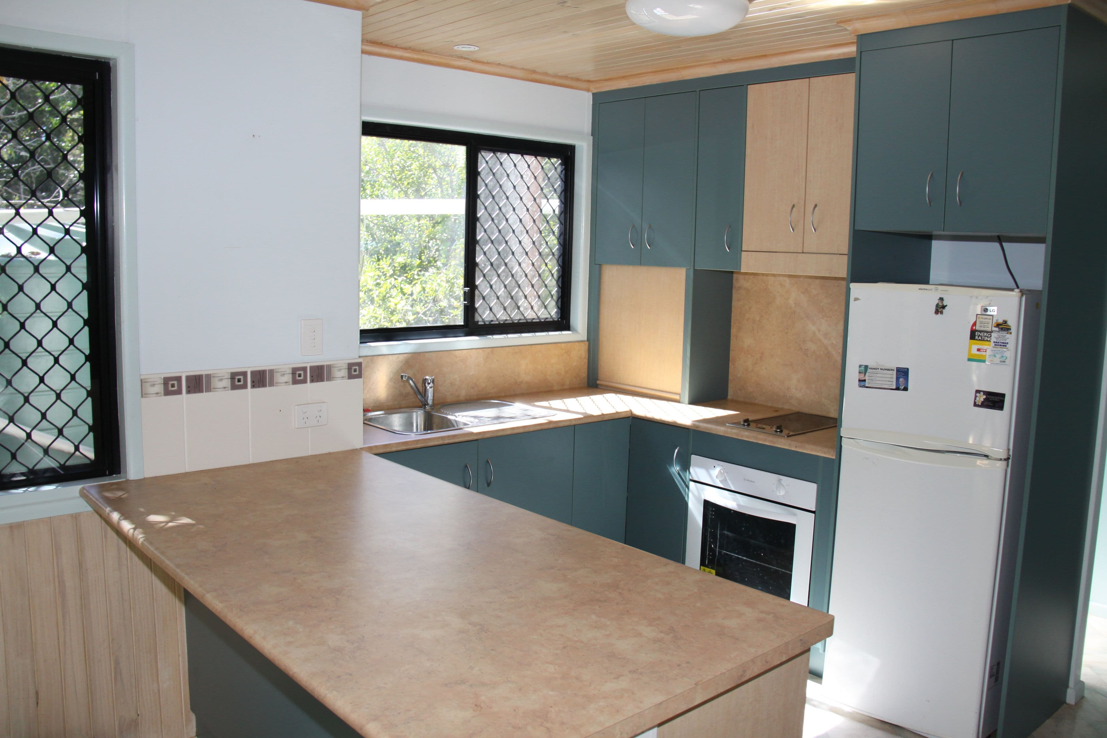 196 Bells Road, Rodds Bay QLD 4678, Rodds Bay - Thumbnail 7