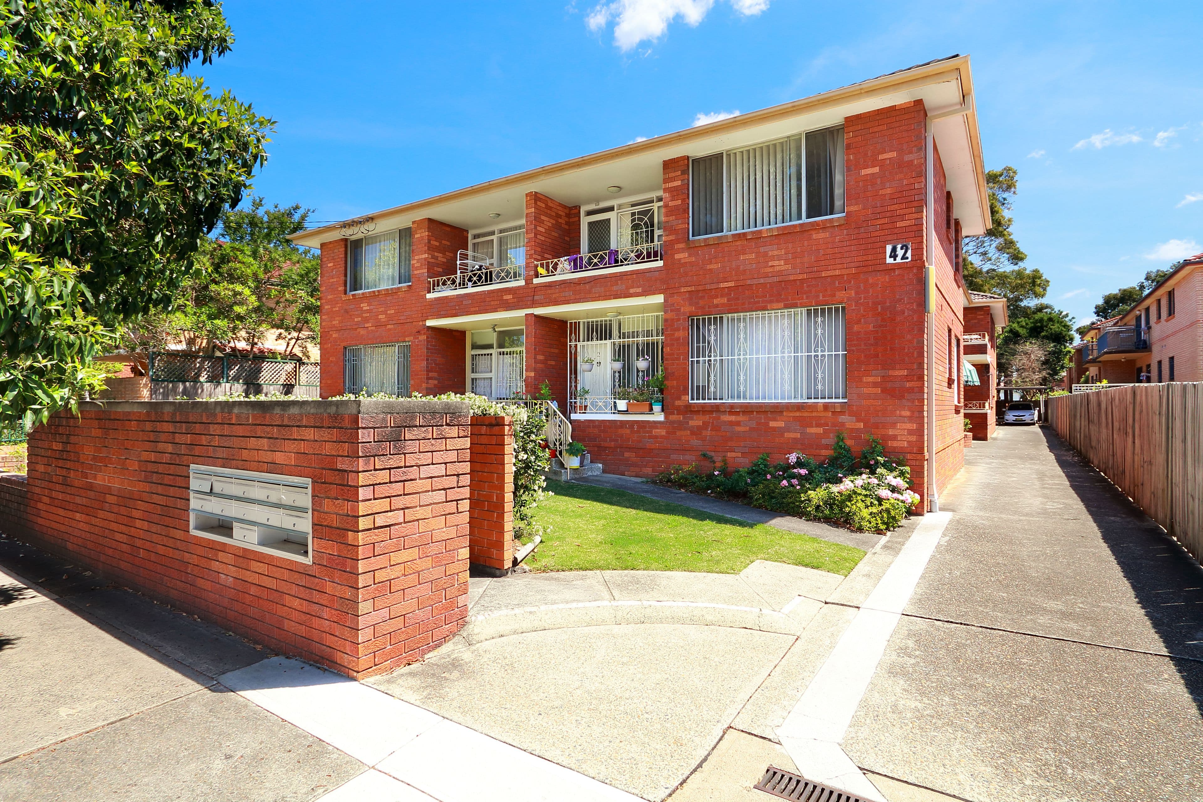 42 Sixth Avenue, Campsie NSW 2194, Campsie - Thumbnail 4