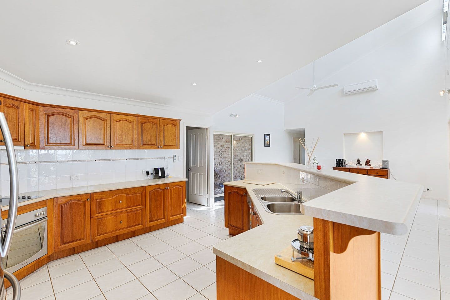 8 Osprey Drive, Craignish QLD 4655, Craignish - Thumbnail 8