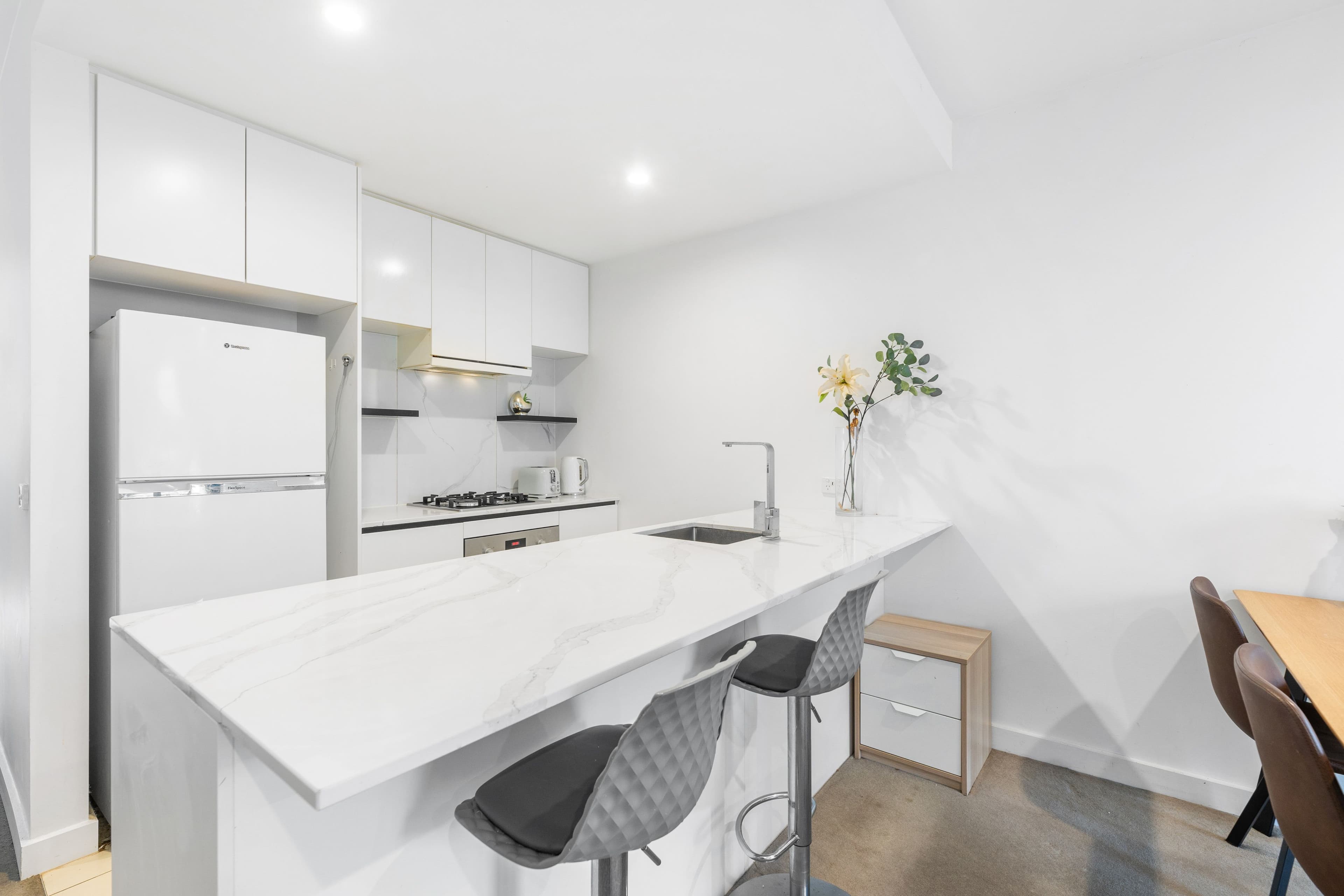 7 Renver Road, Clayton VIC 3168, Clayton - Thumbnail 3