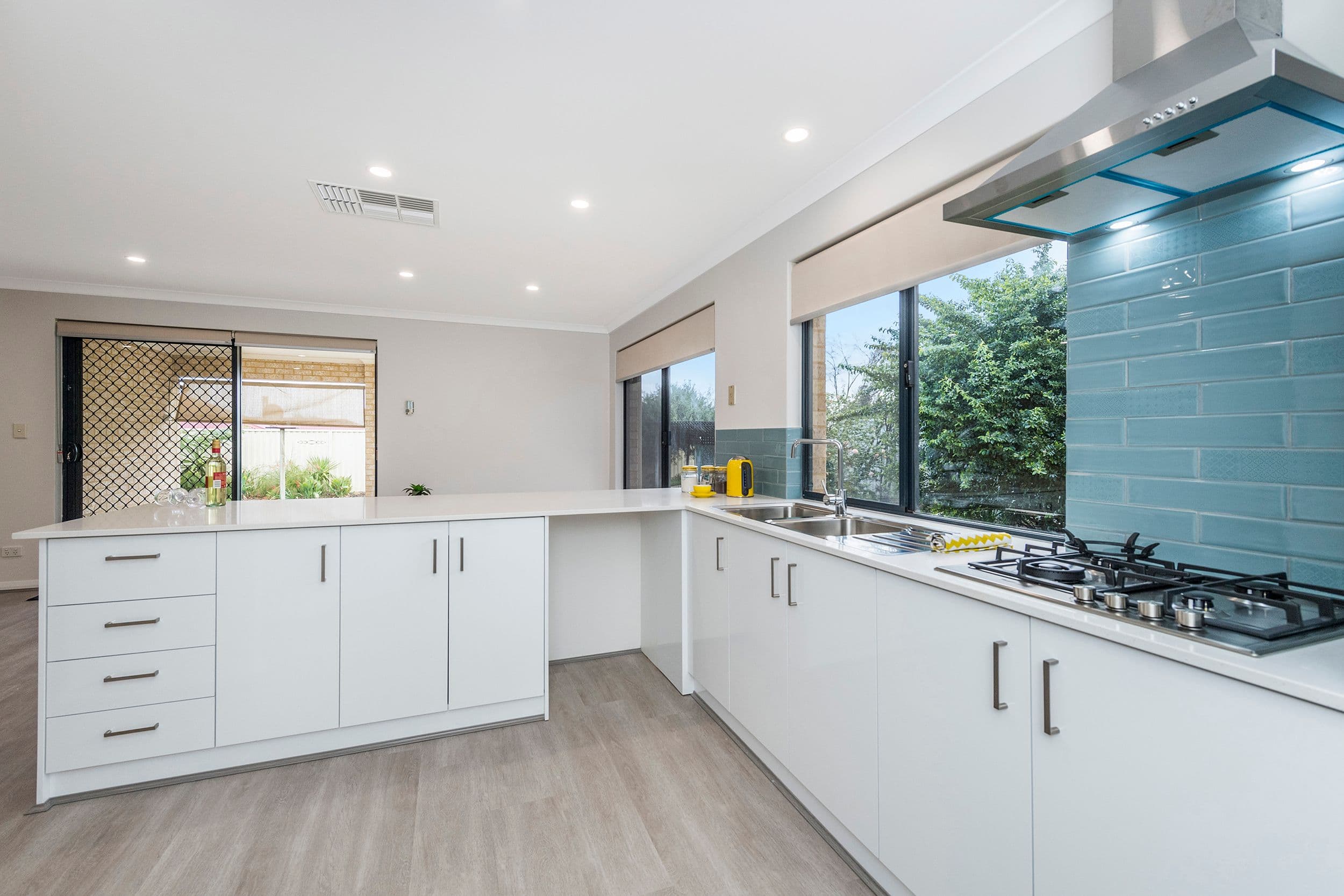 20 Peelhurst Way, Baldivis WA 6171, Baldivis - Thumbnail 8